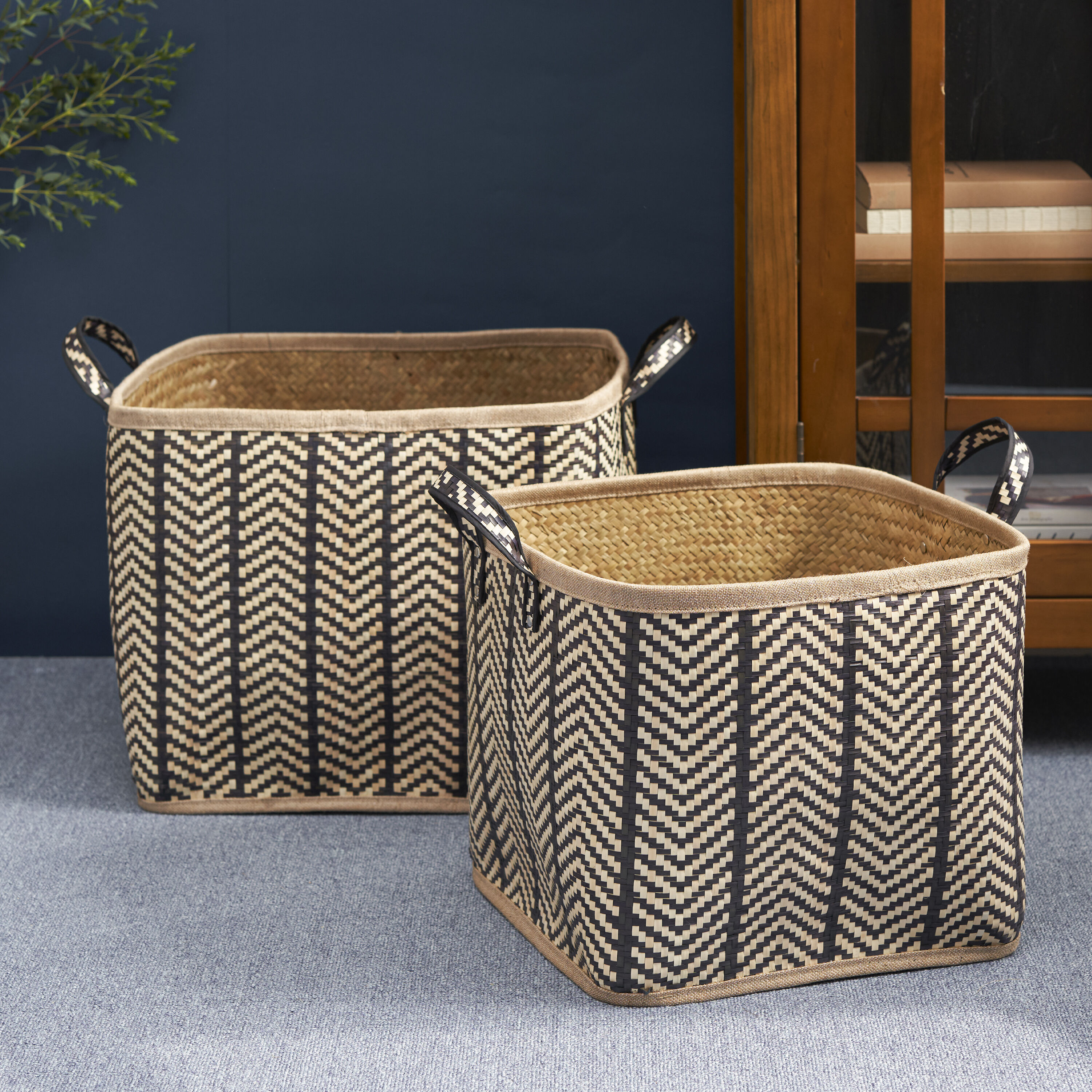 LOVMOR SF-M-B093P169711 Square Palm Leaf Woven Wicker Storage Basket with Handles Set of 2 14Inch x 14Inch x 15Inch and 16Inch x 16Inch x 17Inch Black and Brown For Clothes Books Storage Picnic and Home Decoration