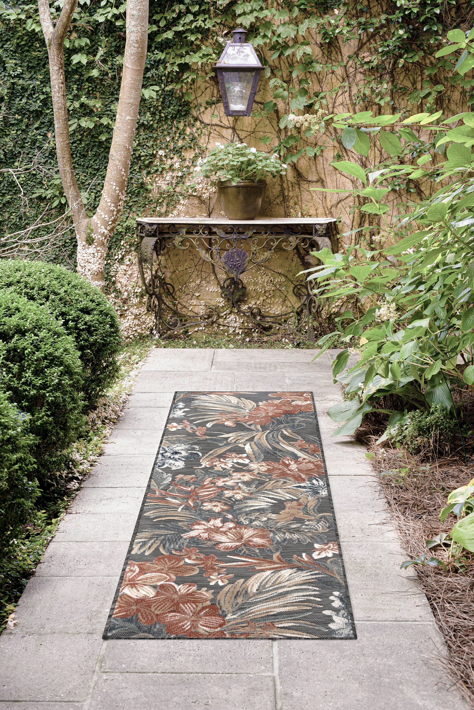 Tayse TRP1003 2X8 Tropic 2 x 8 (ft) Flatweave Polypropylene Black Rectangular Indoor/Outdoor Floral/Botanical Coastal Runner rug
