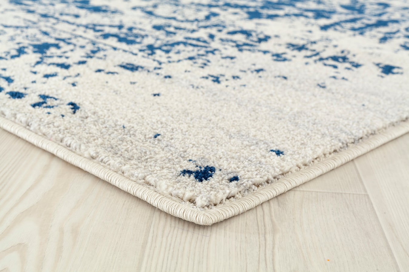 United Weavers Of America 713 20368 1013 rugs - View #3