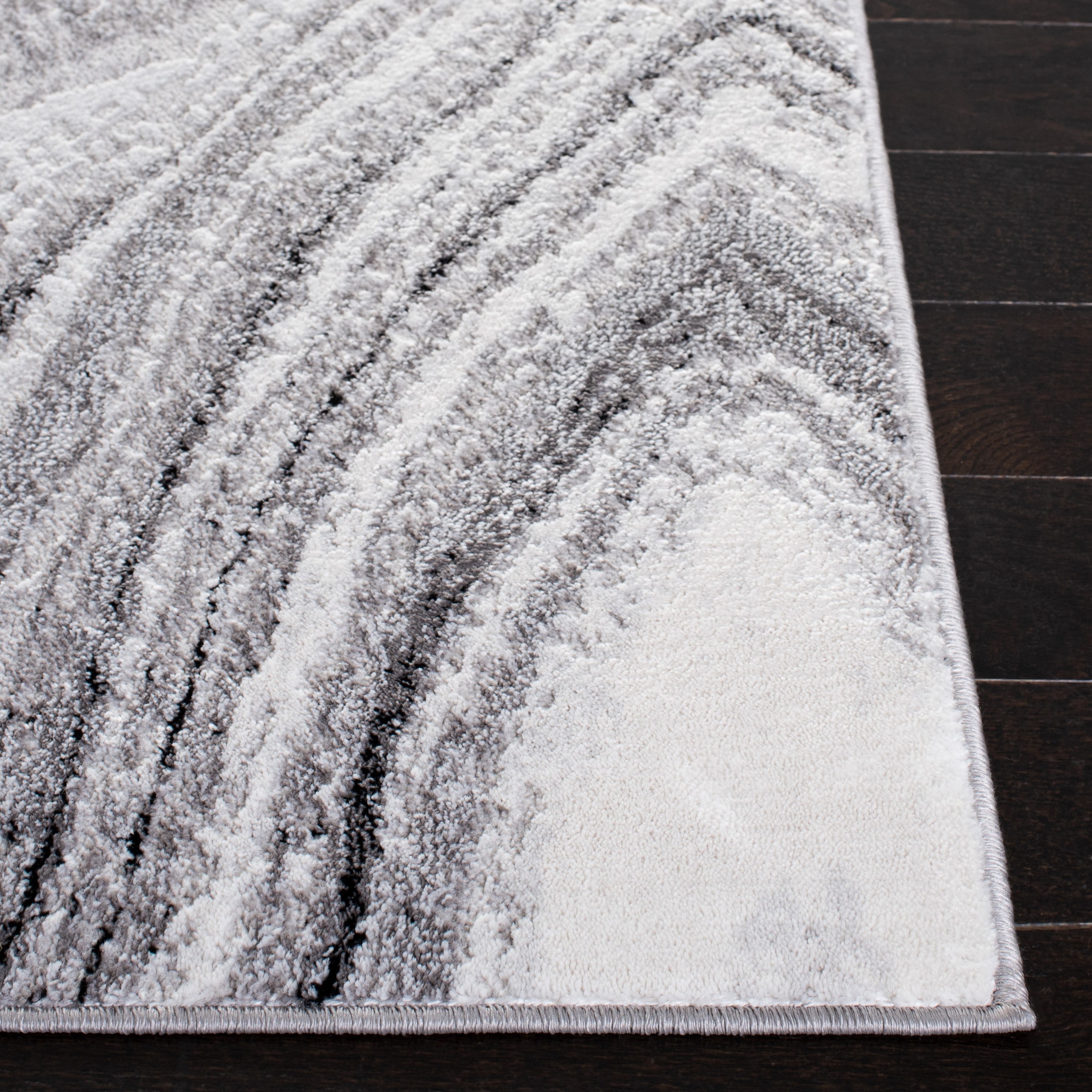 Safavieh ALA246F-4 rugs - View #3
