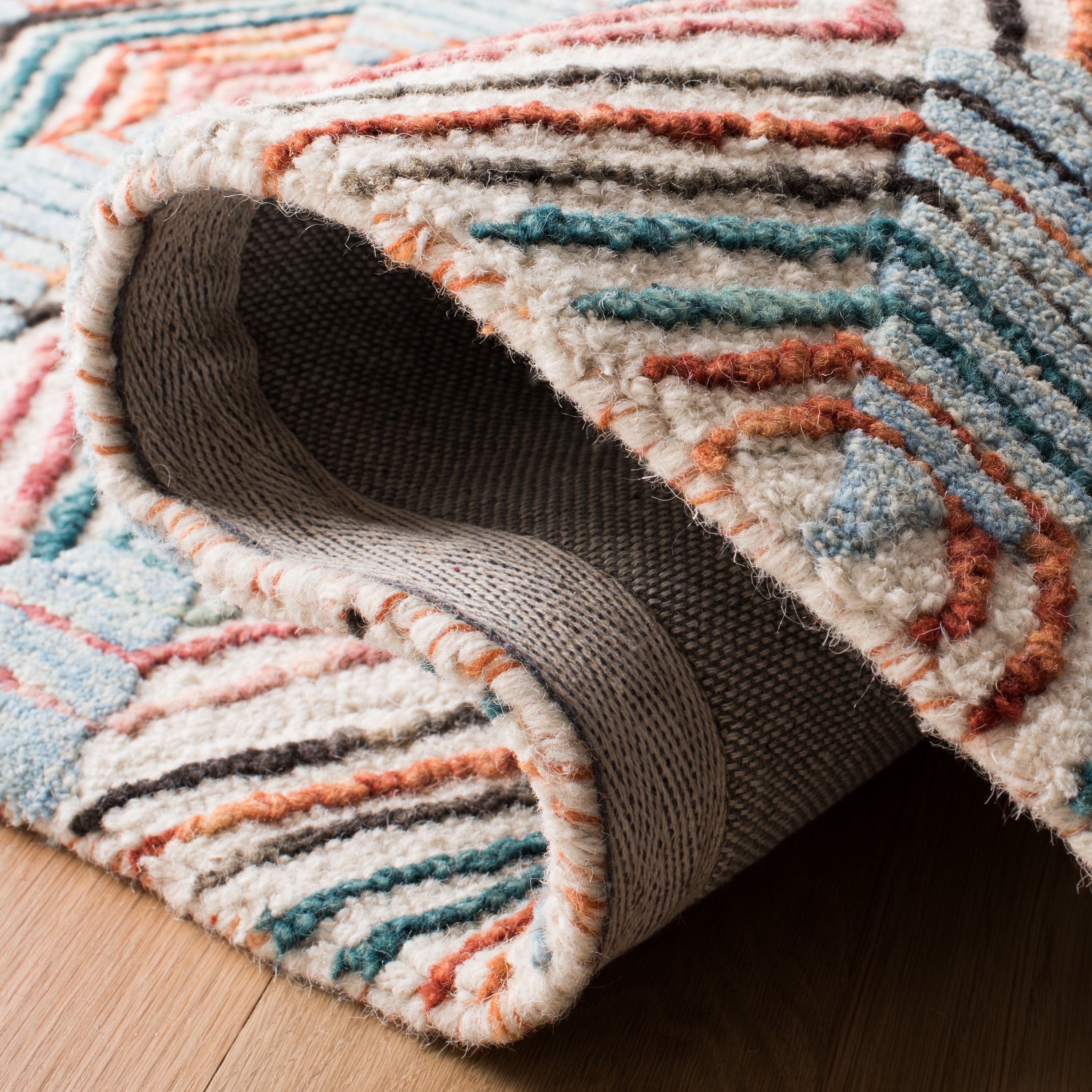 Safavieh TRC522A-4 rugs - View #5