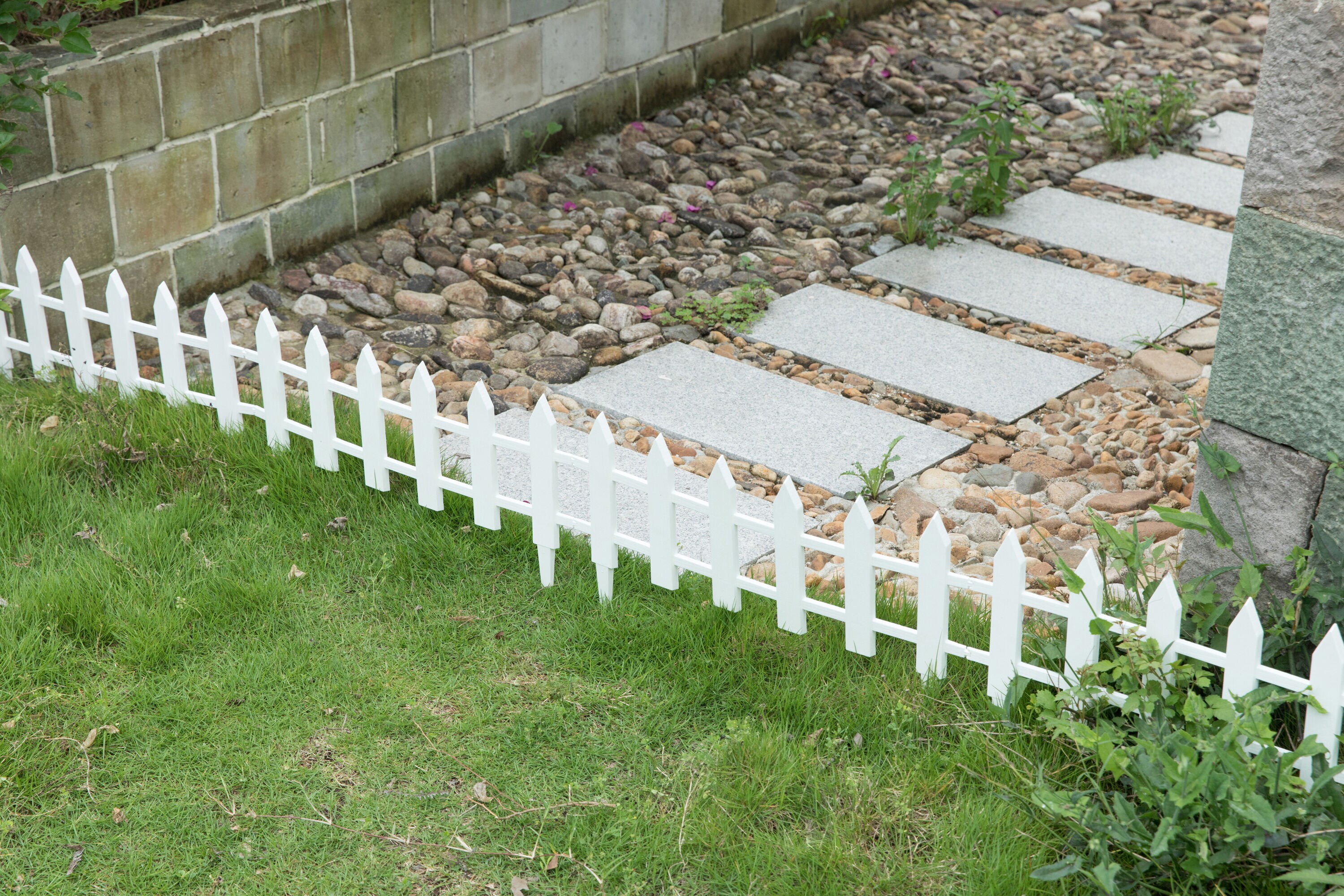 White Vinyl Garden Picket Fence Panel, 12 x 21.75 Inches