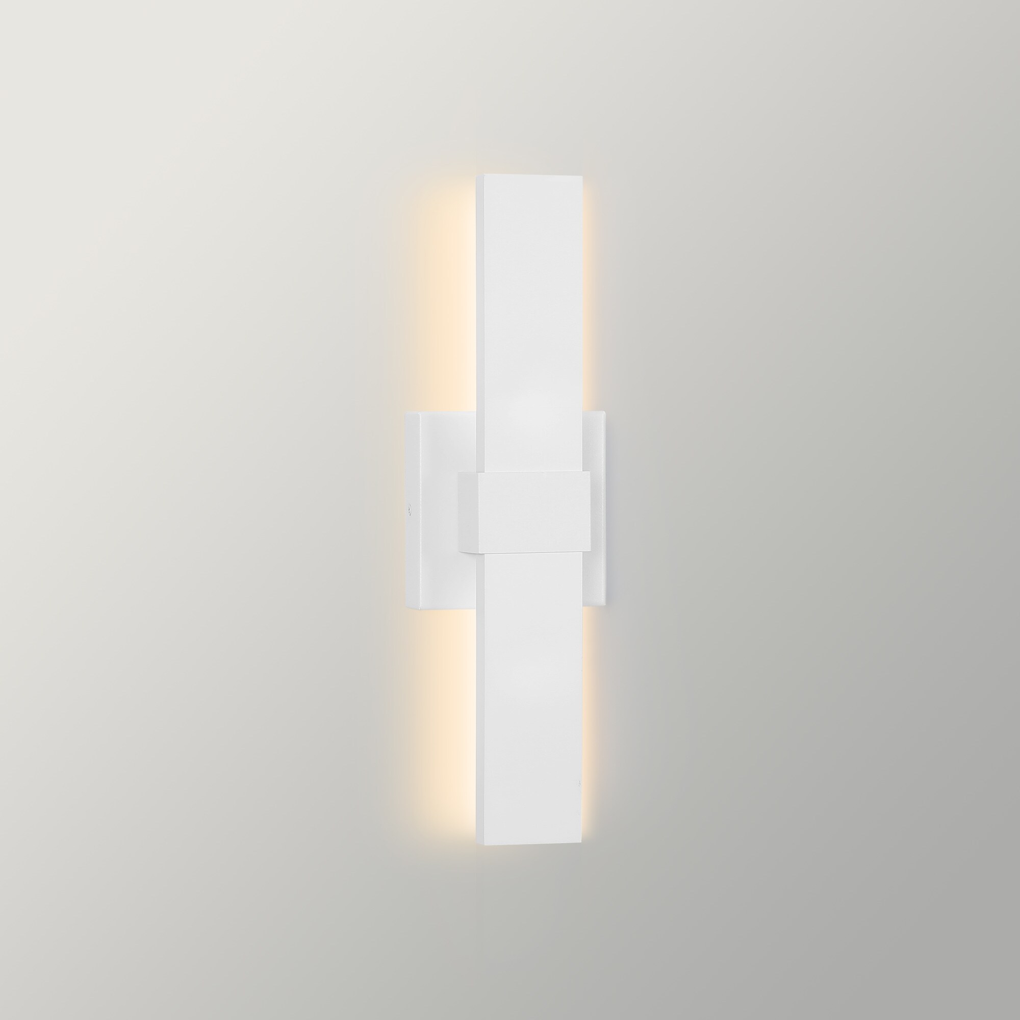 LamQee 06FTL0276AWT Wall Sconce 15.7-in H Matte White Hardwired Integrated LED Outdoor Wall Light