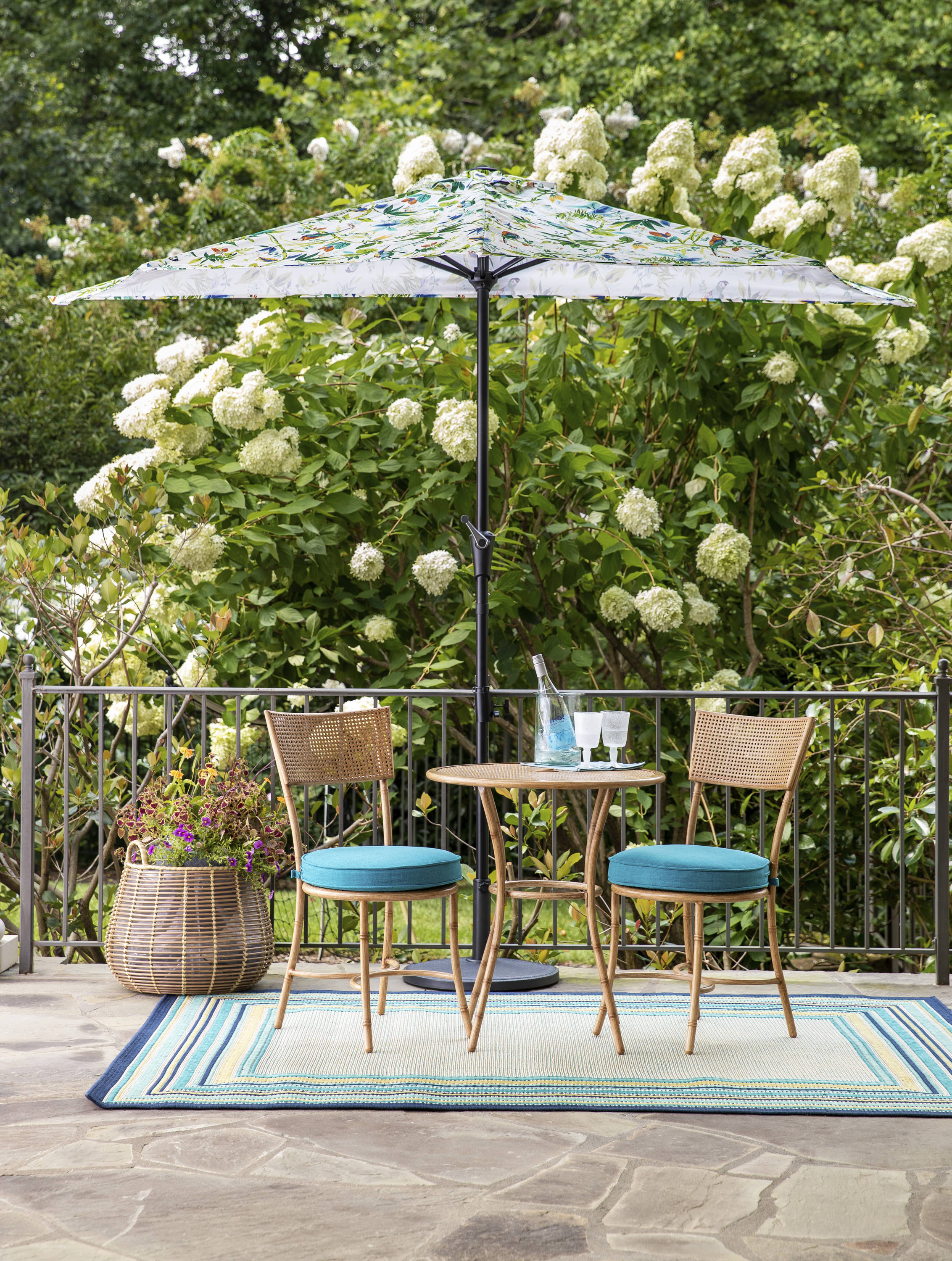 half umbrella patio set