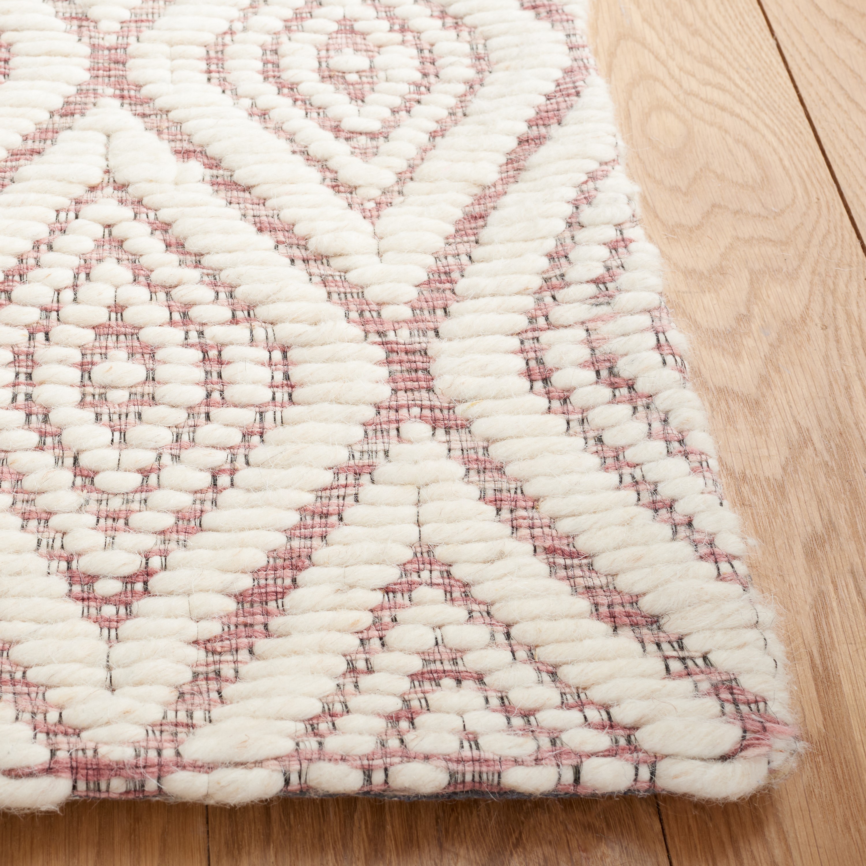 Safavieh MRB308U-8 rugs - View #3