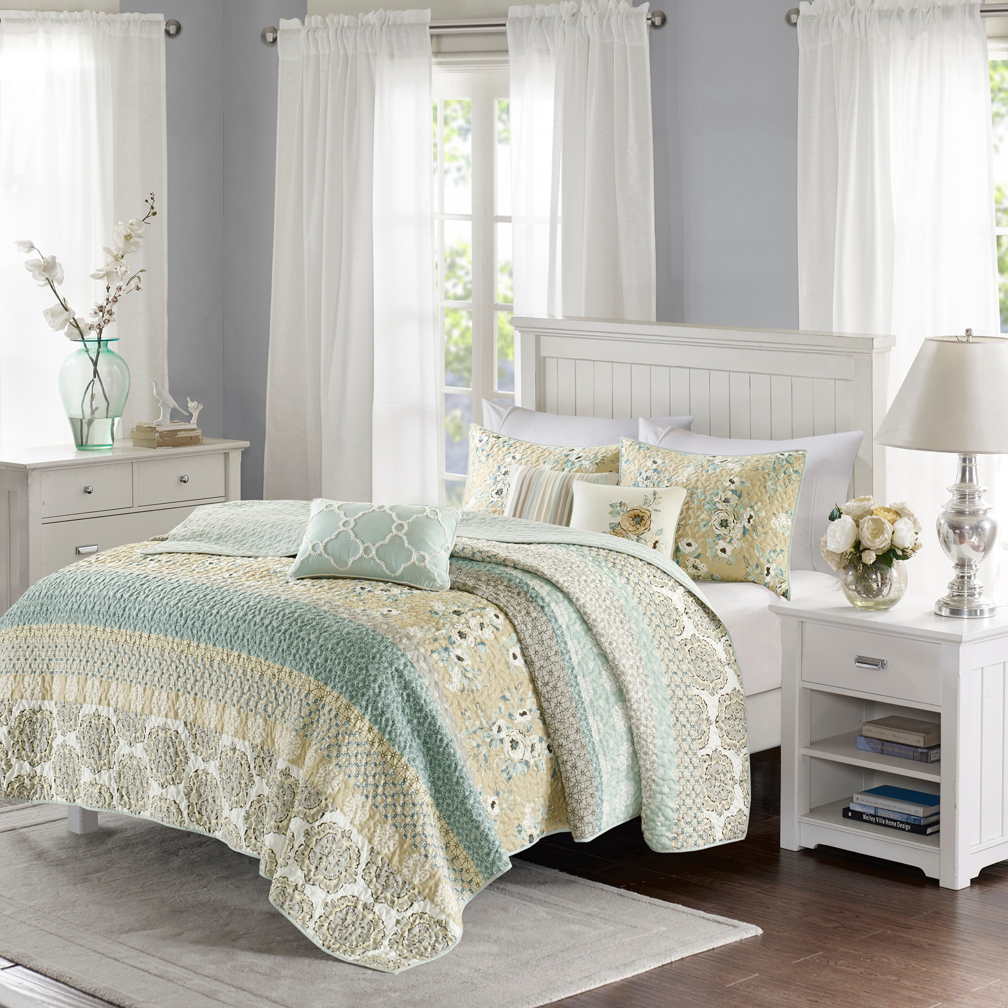 Madison Park MP13-3241 bedding - View #2