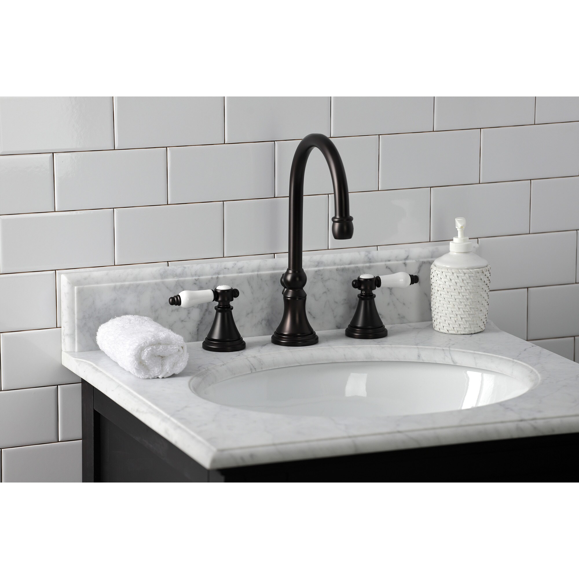 Kingston Brass WLKS2985BPL Bel-Air Oil-rubbed bronze Widespread 2-handle High-arc Residential Handle Bathroom Sink Faucet with Drain