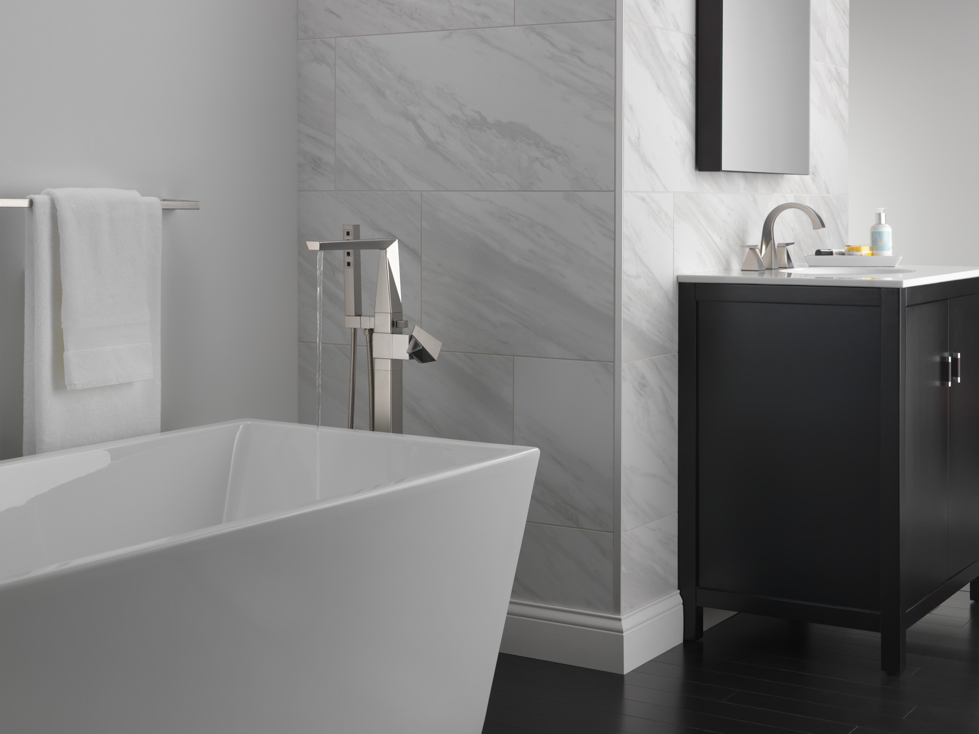 Delta 35546-SS-PR-MPU-DST Lavatory-Faucets - View #10