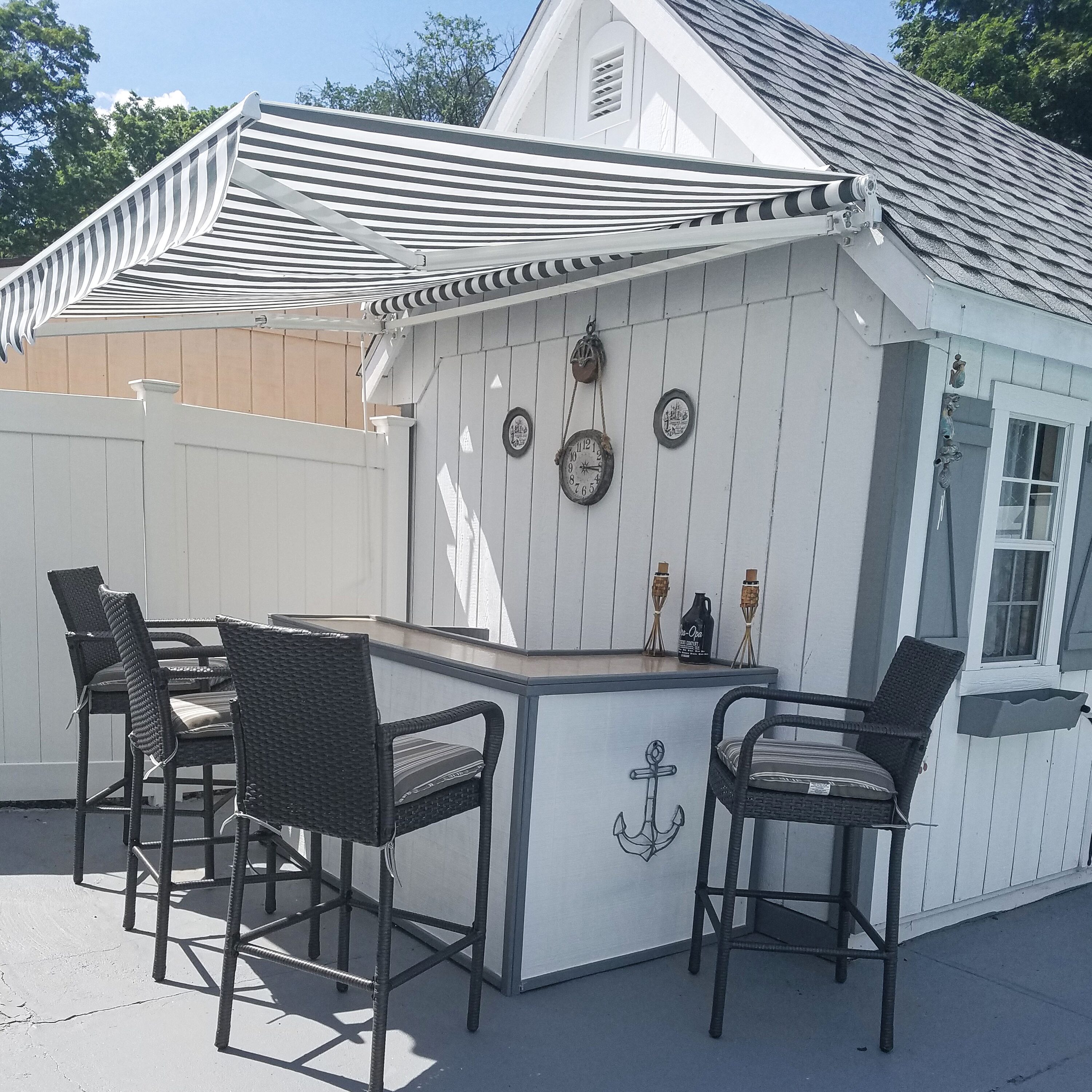 ALEKO FAB10X8GREYWHT-LO Awning-Accessories - View #4