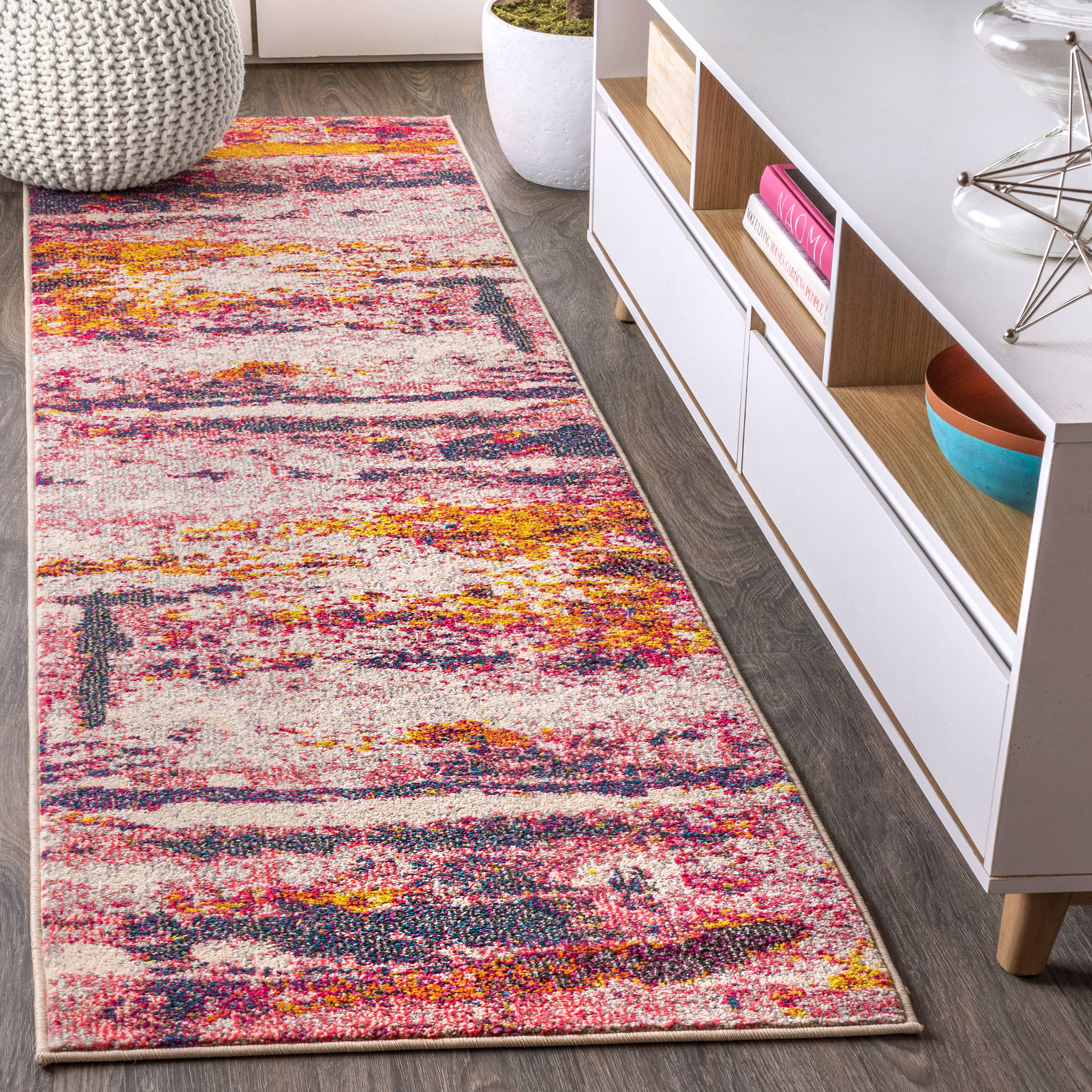 JONATHAN  Y CTP102B-28 Contemporary POP 2 x 8 (ft) Loomed Polypropylene Pink/Cream Rectangular Indoor Abstract Bohemian/Eclectic Runner rug