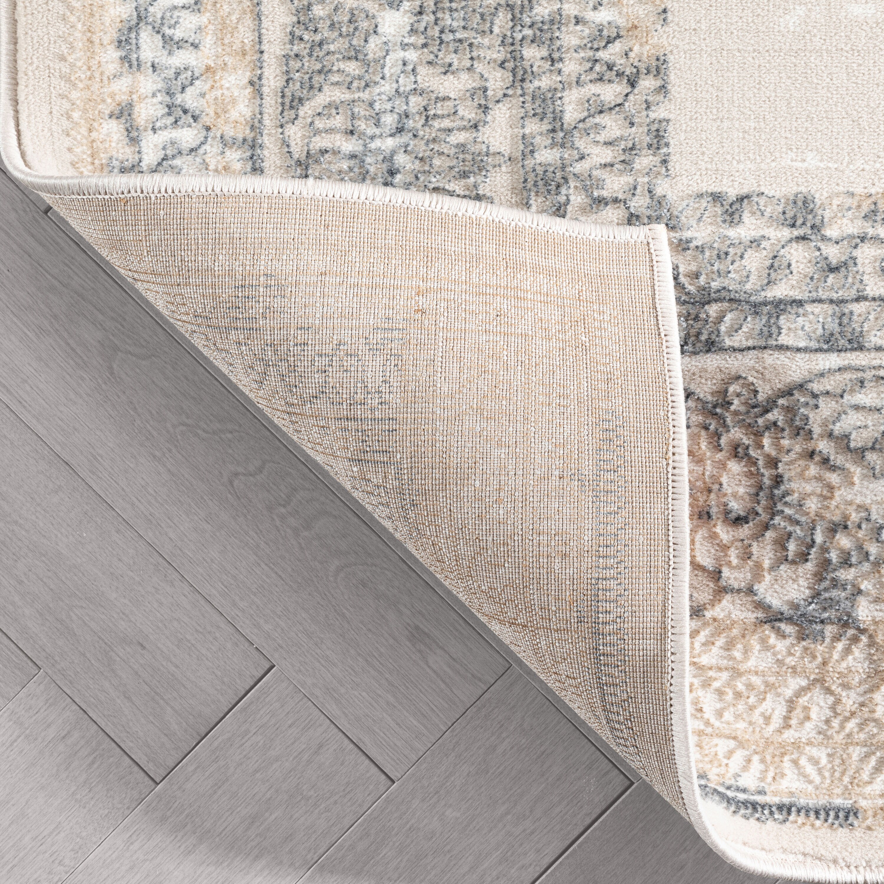 Cairo Gemma Ivory 5' x 7' Easy-Care Synthetic Medallion Rug