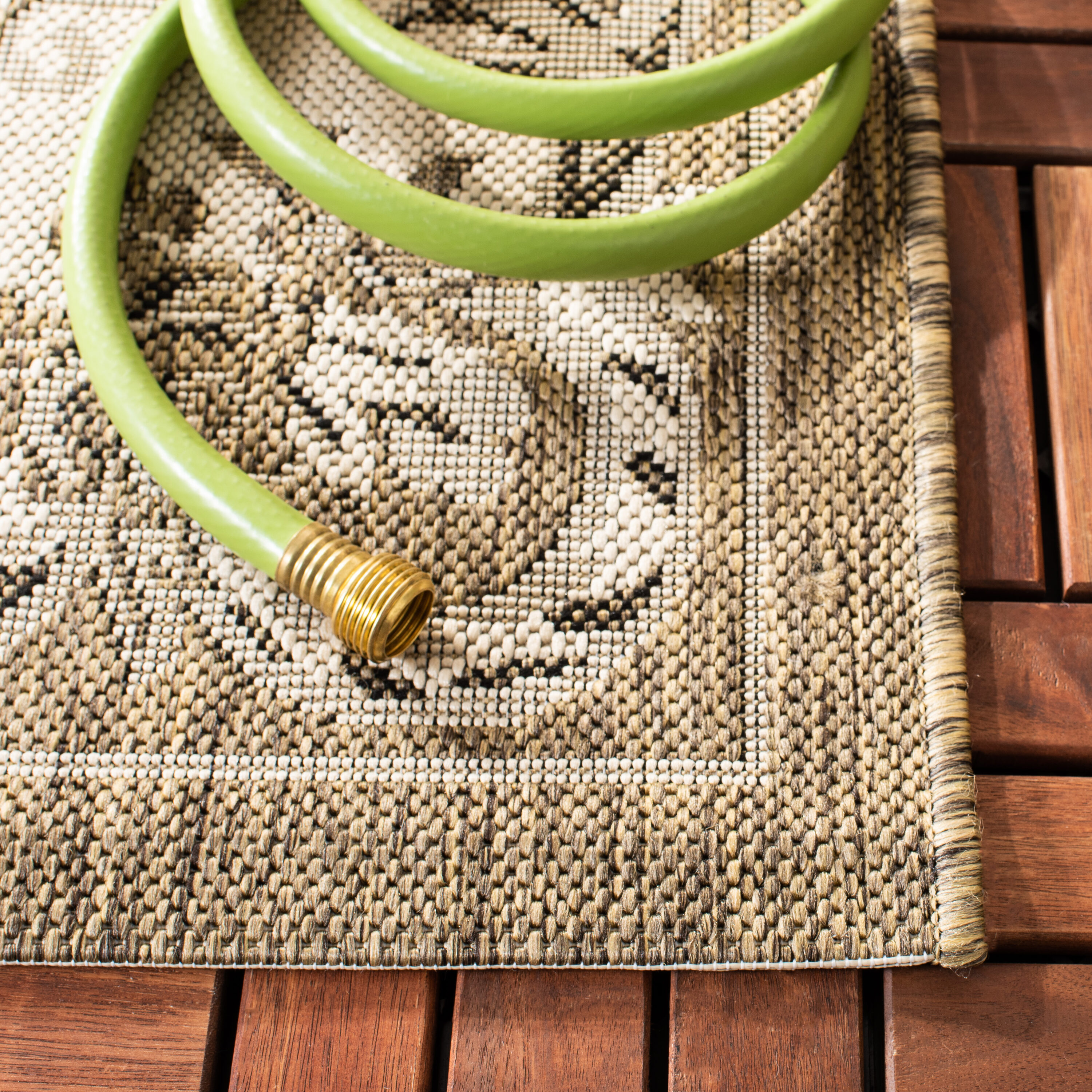 Safavieh CY7208-12A5-210 rugs - View #3