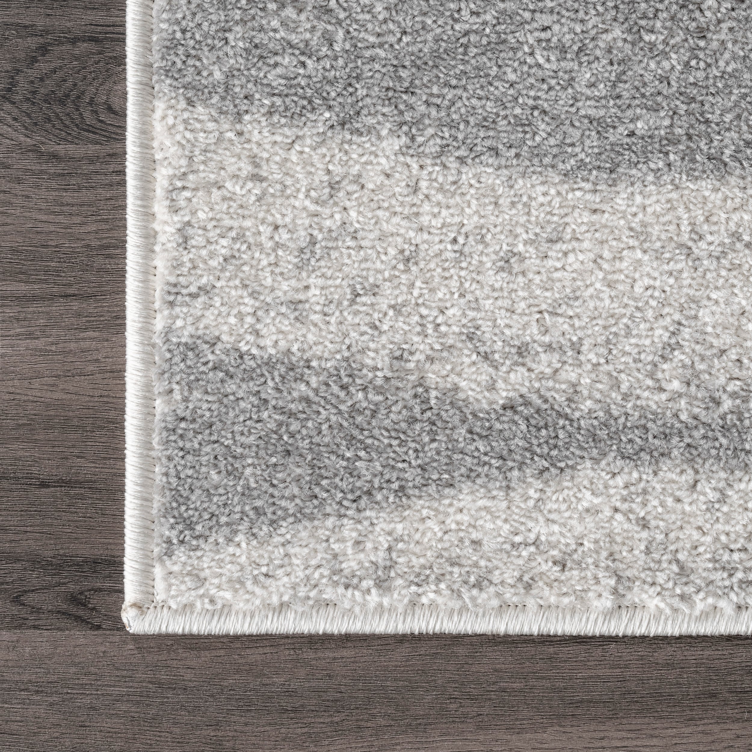 Reversible Gray Stripe Synthetic Area Rug 4' x 6'