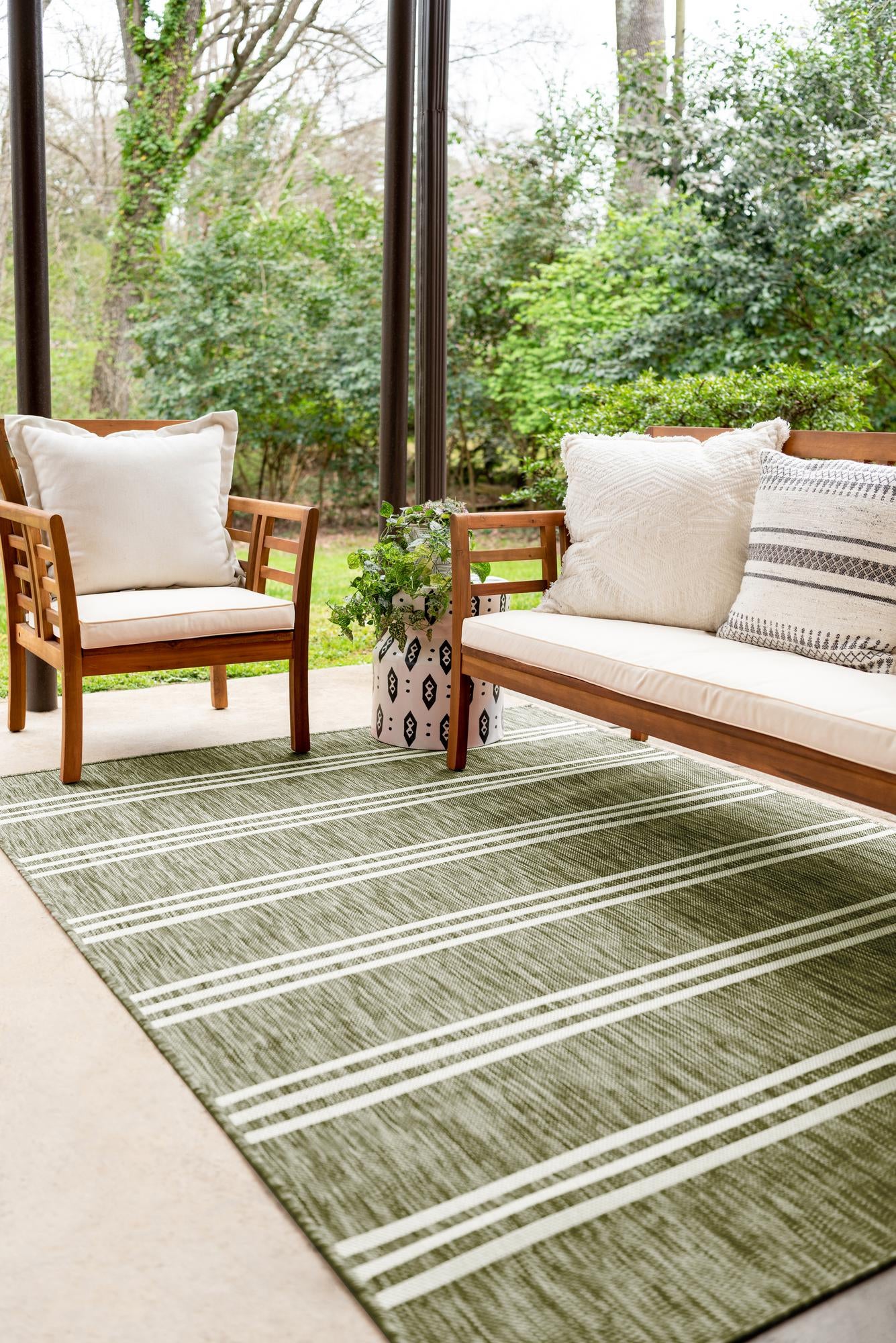 Jill Zarin Outdoor Yellow and Aqua 6x9 Area Rug Indoor Outdoor Rug