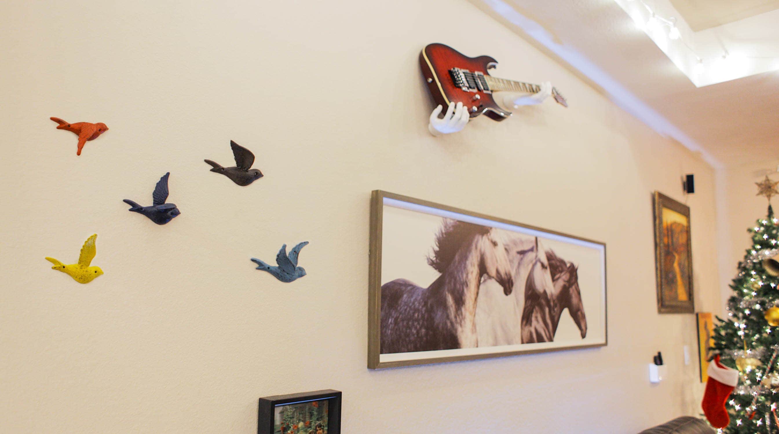 Zeckos ZKO-99009 Wall-Accents - View #3