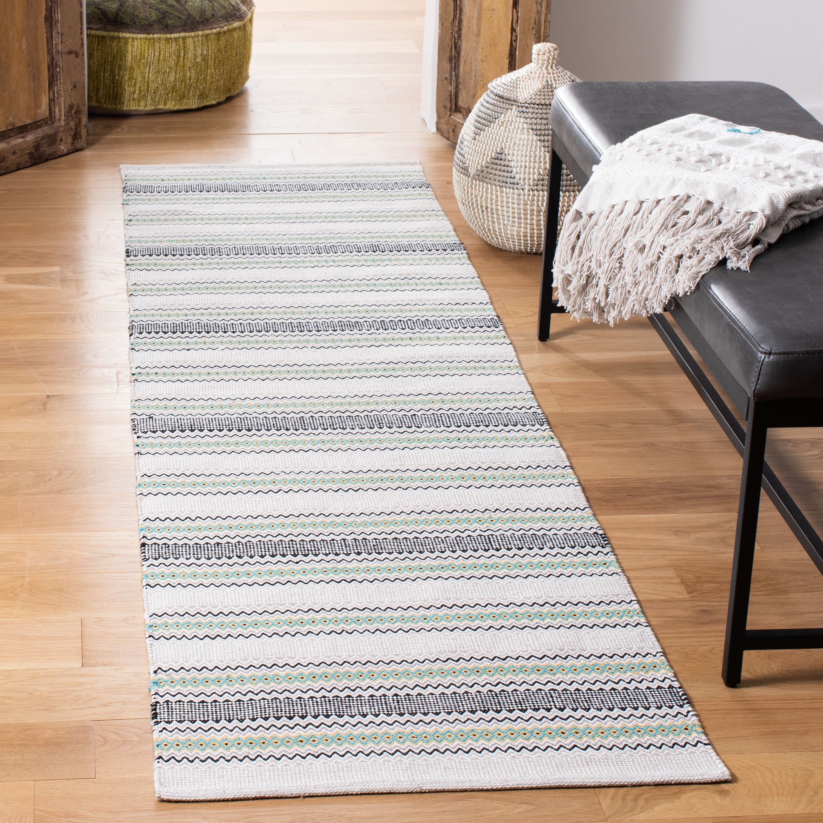 Safavieh MTK536K-28 Montauk Jocelin 2 x 8 (ft) Cotton Turquoise Rectangular Indoor Stripe Runner rug