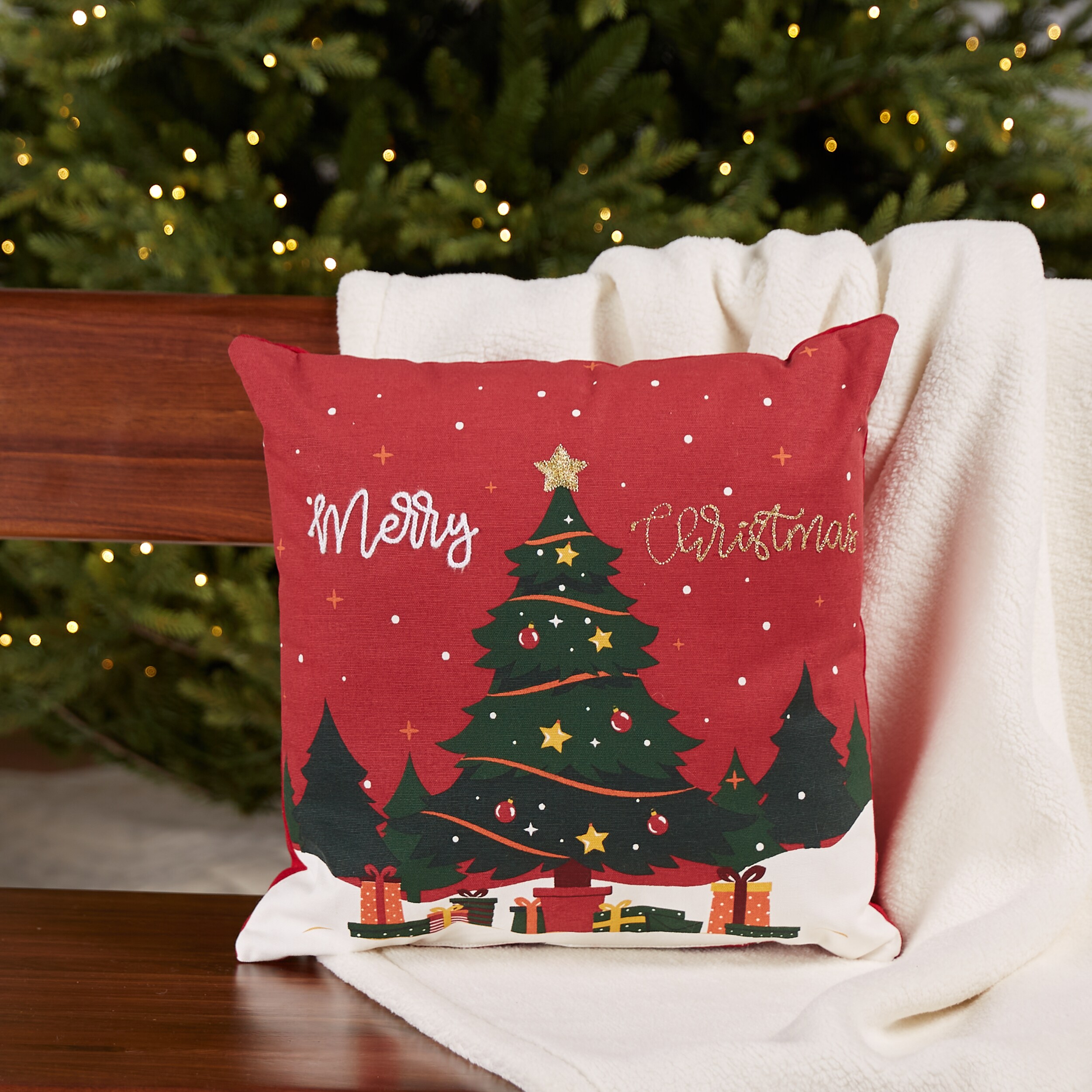 Lowes outdoor hot sale christmas pillows