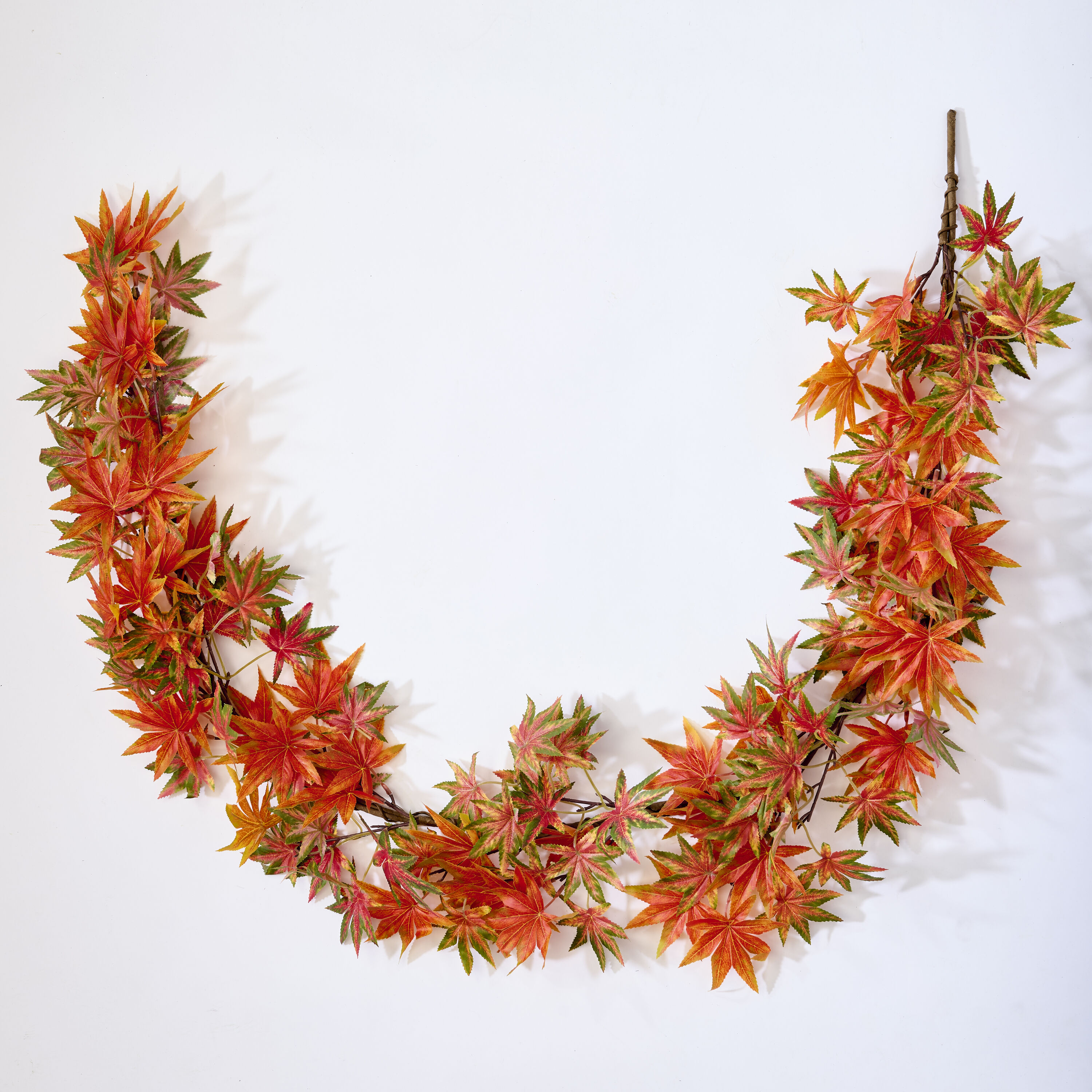 Worth Imports 0.5-ft (non powered) Leaves Artificial garland