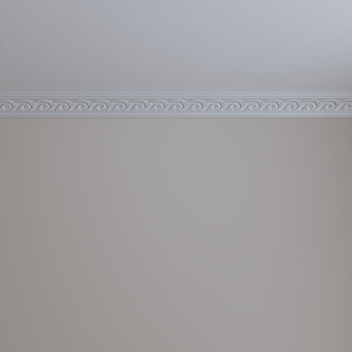 Versailles White Primed Urethane Crown Moulding 94.5 in