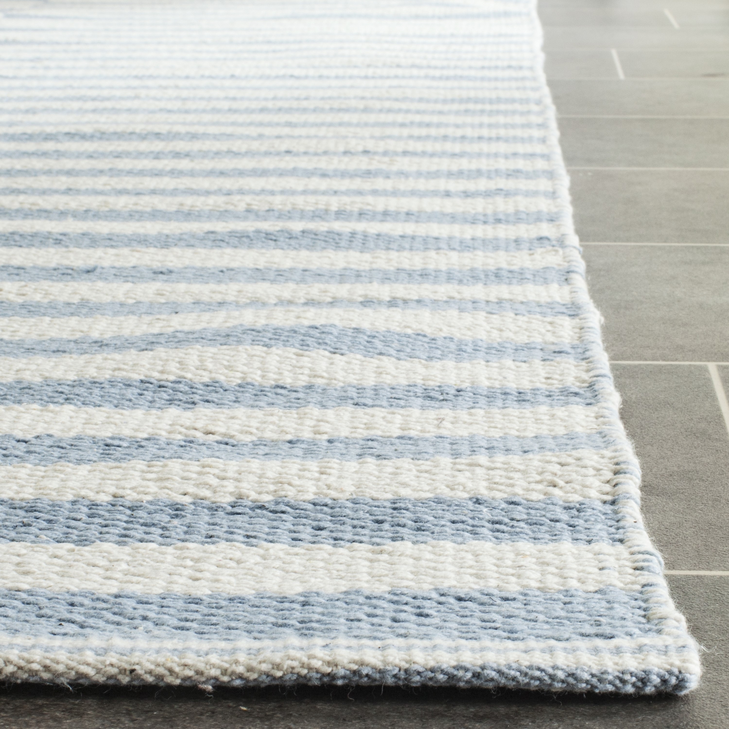 Safavieh MTK715B-57 rugs - View #3