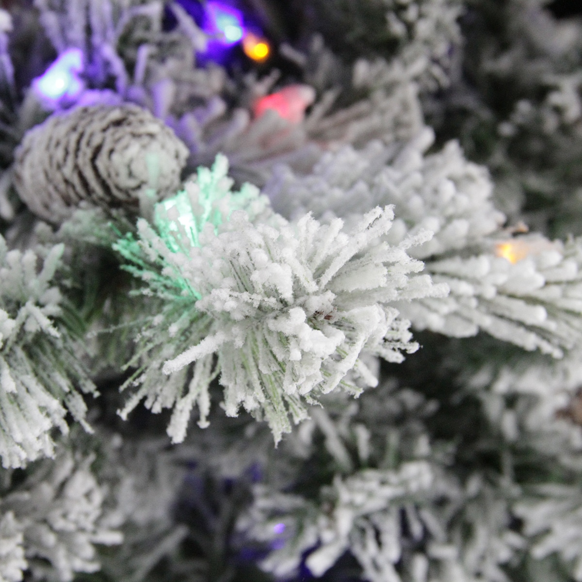 Northlight 31464769 Artificial-Christmas-Trees - View #4