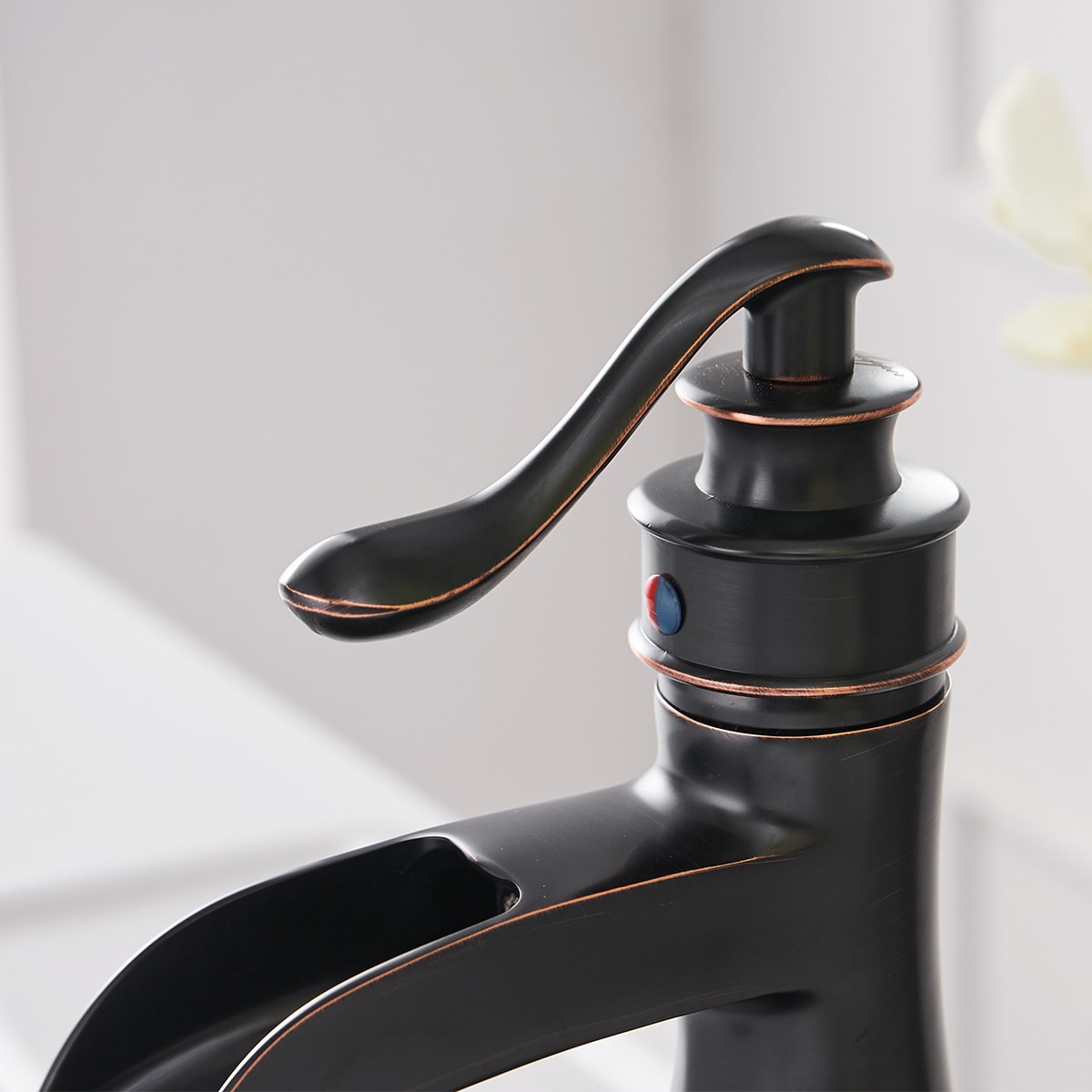 Oil Rubbed Bronze Single Handle Waterfall Bathroom Faucet with Pop-up Drain