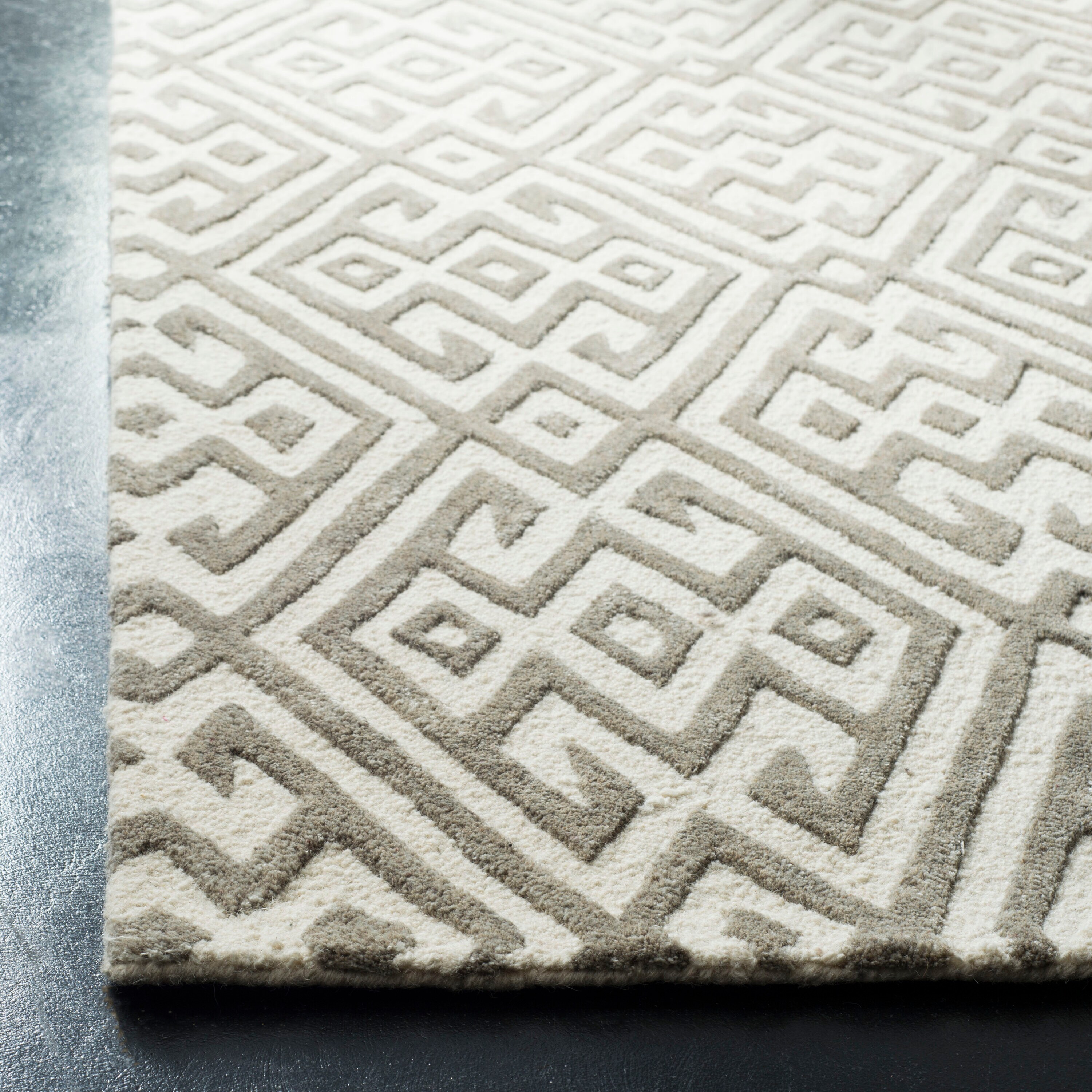 Safavieh CAM401A-8 rugs - View #2