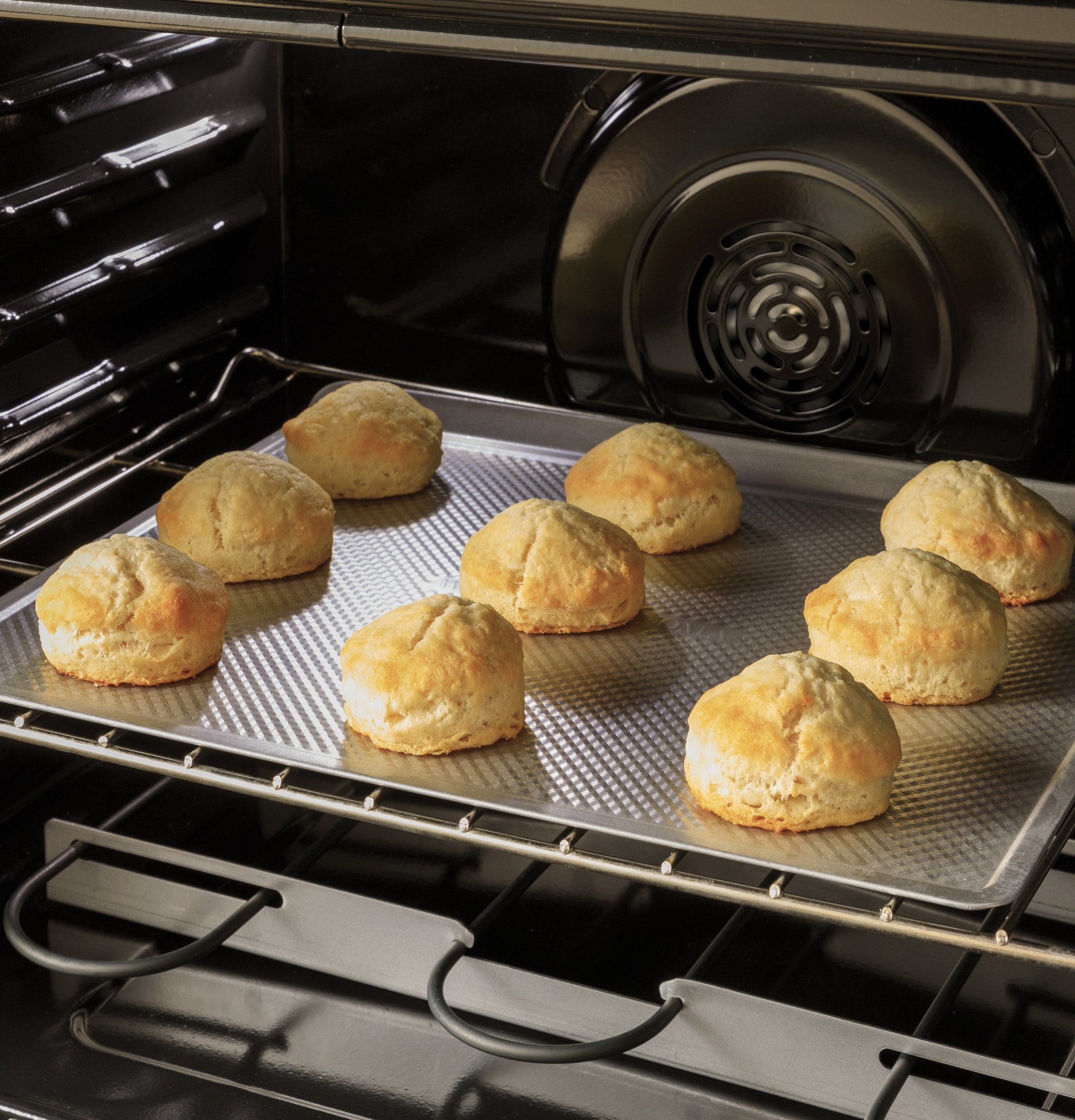 GE 30 Gas Steam/Self Clean Range with Air Fry, Convection, Griddle in  Slate - JGB735EPESC