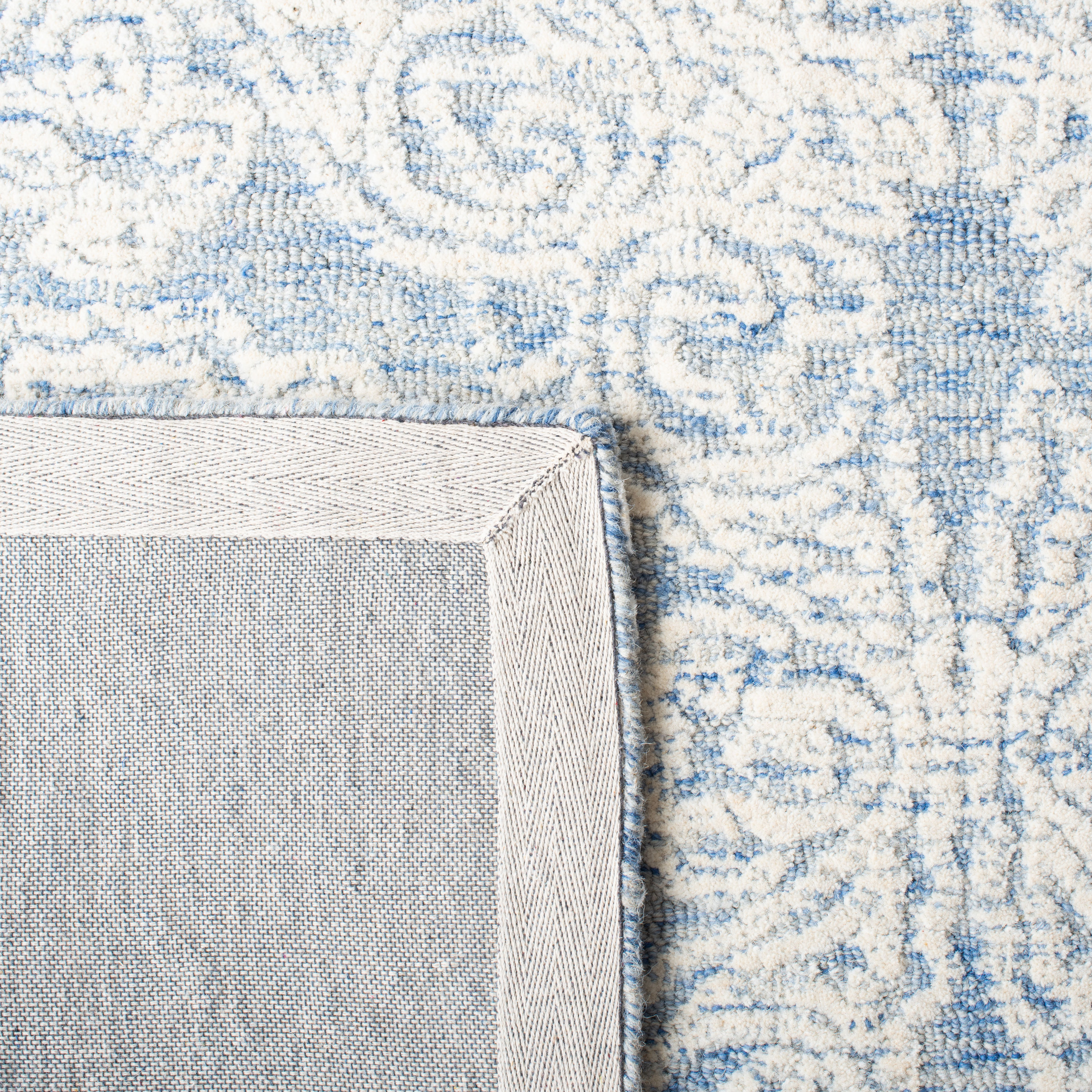 Safavieh MET997M-8 rugs - View #4