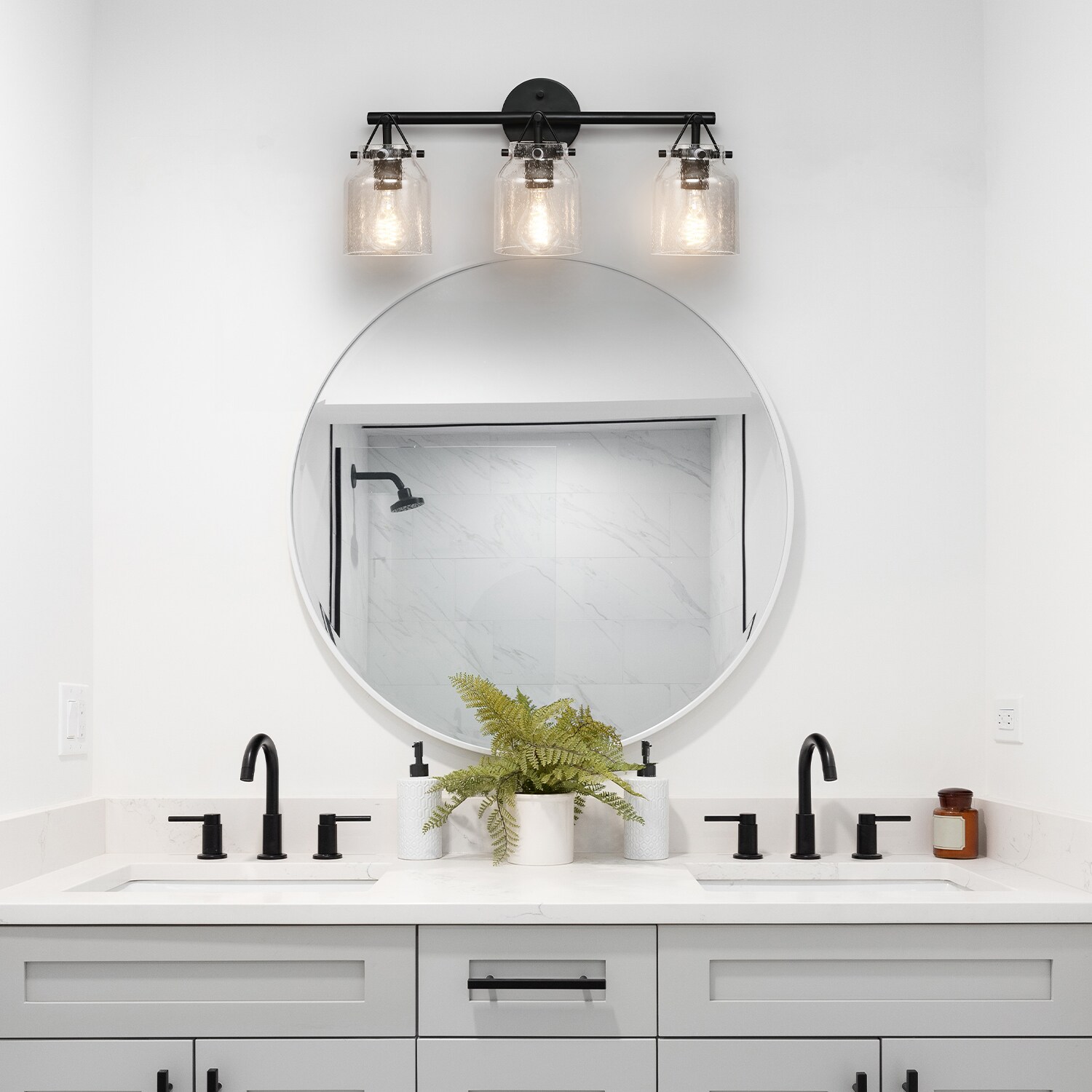 Globe Electric 91009798 Matte Black Decorative Bathroom Hardware Set