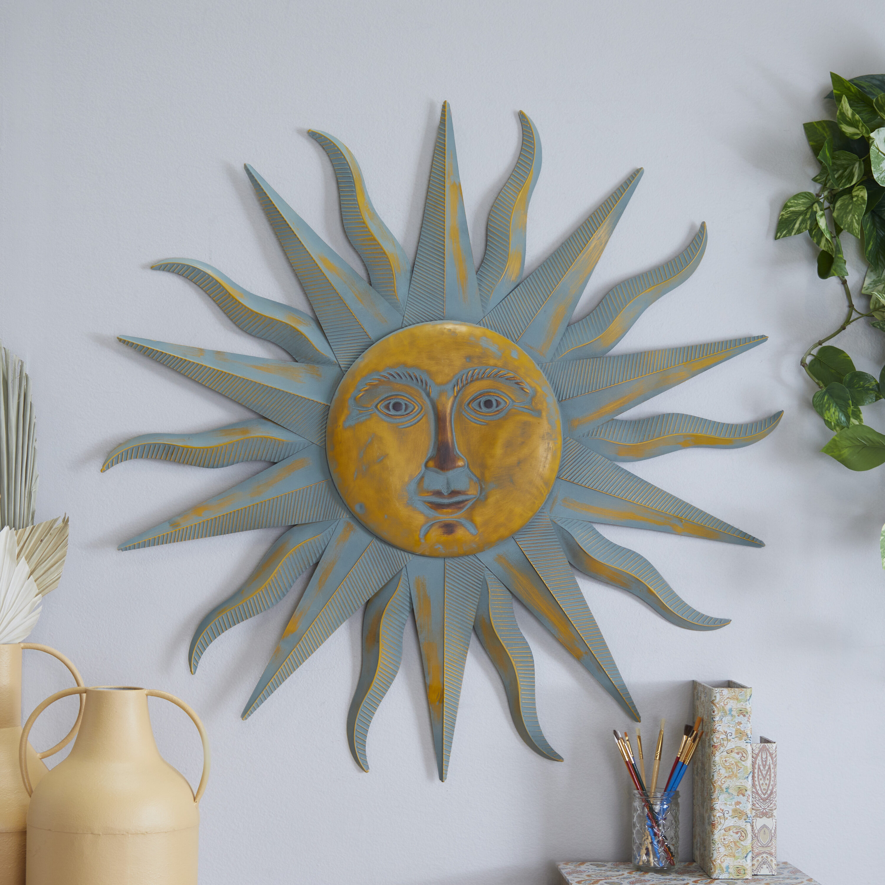 Grayson Lane 35-Inches H Metal Indoor/Outdoor Distressed Sun Nature Wall sculpture