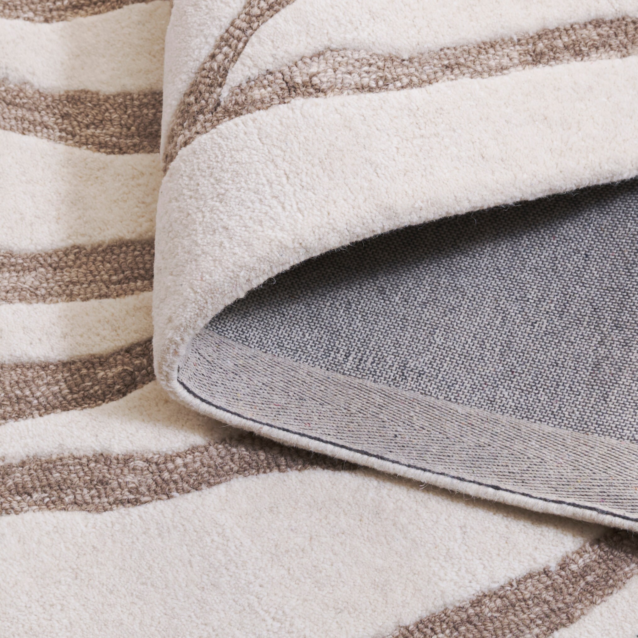 Safavieh MET951A-5 rugs - View #6