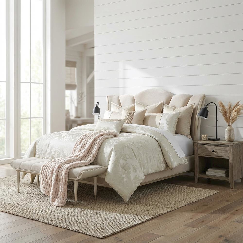 Michael Amini BCS-QS07-RILEY-OYS Comforters-And-Bedspreads - View #2
