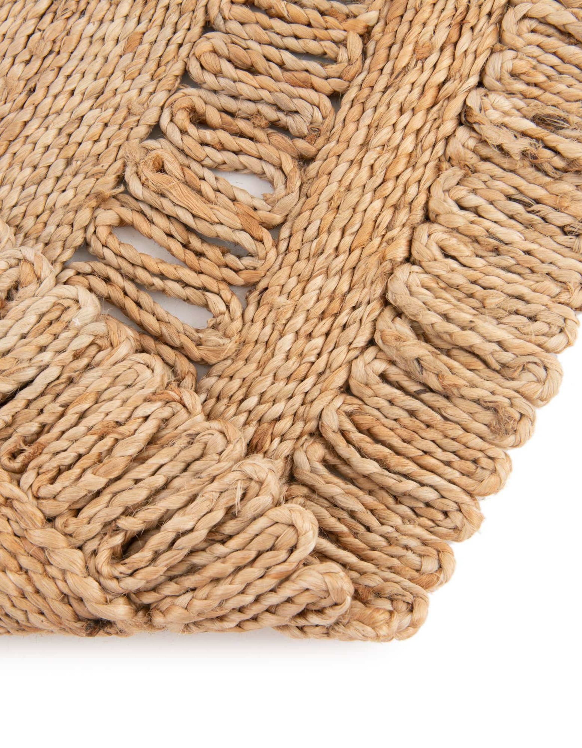 Handmade Round Brown Braided Jute Area Rug