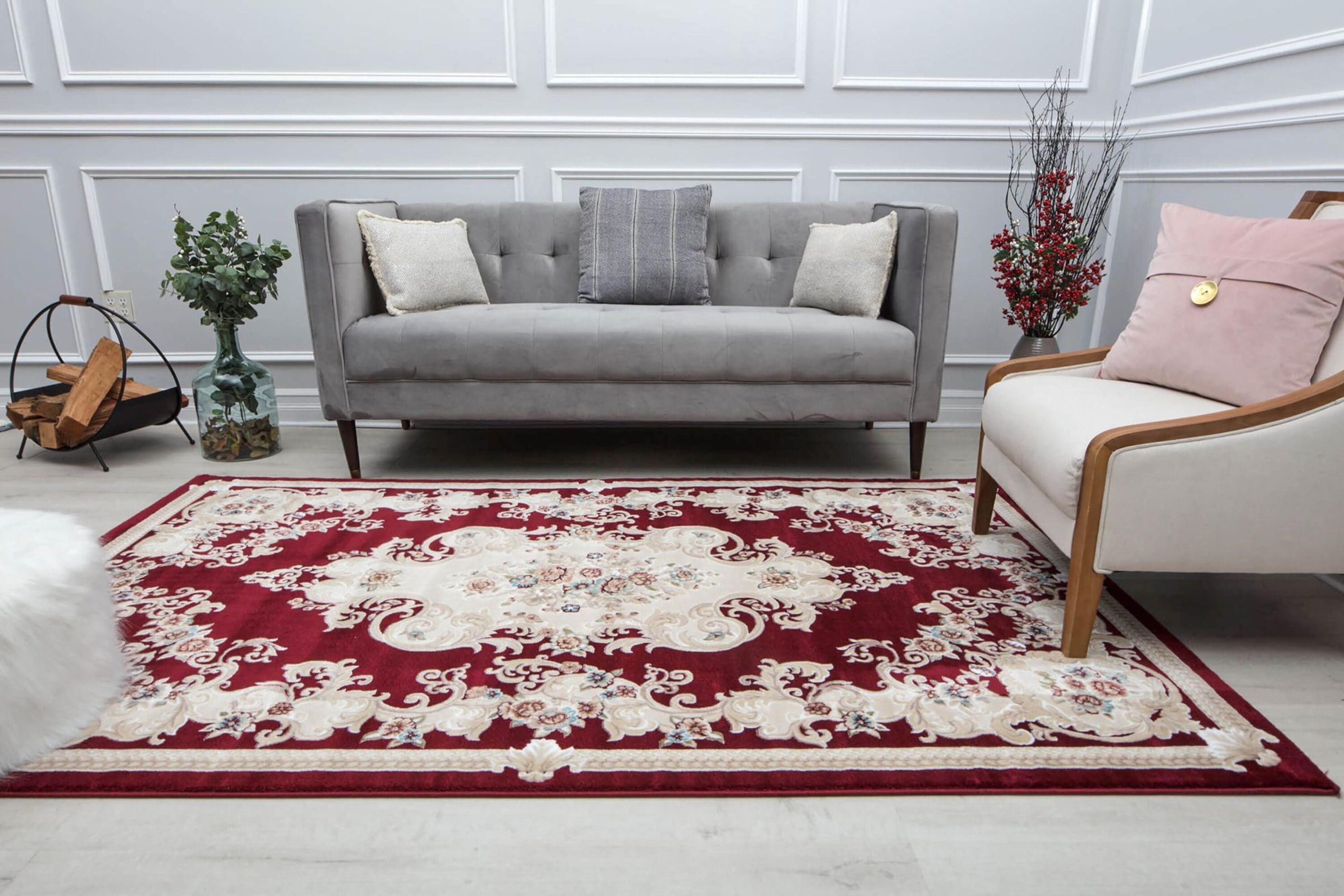 Classic Burgundy and White Synthetic Round Area Rug, 5' x 5'