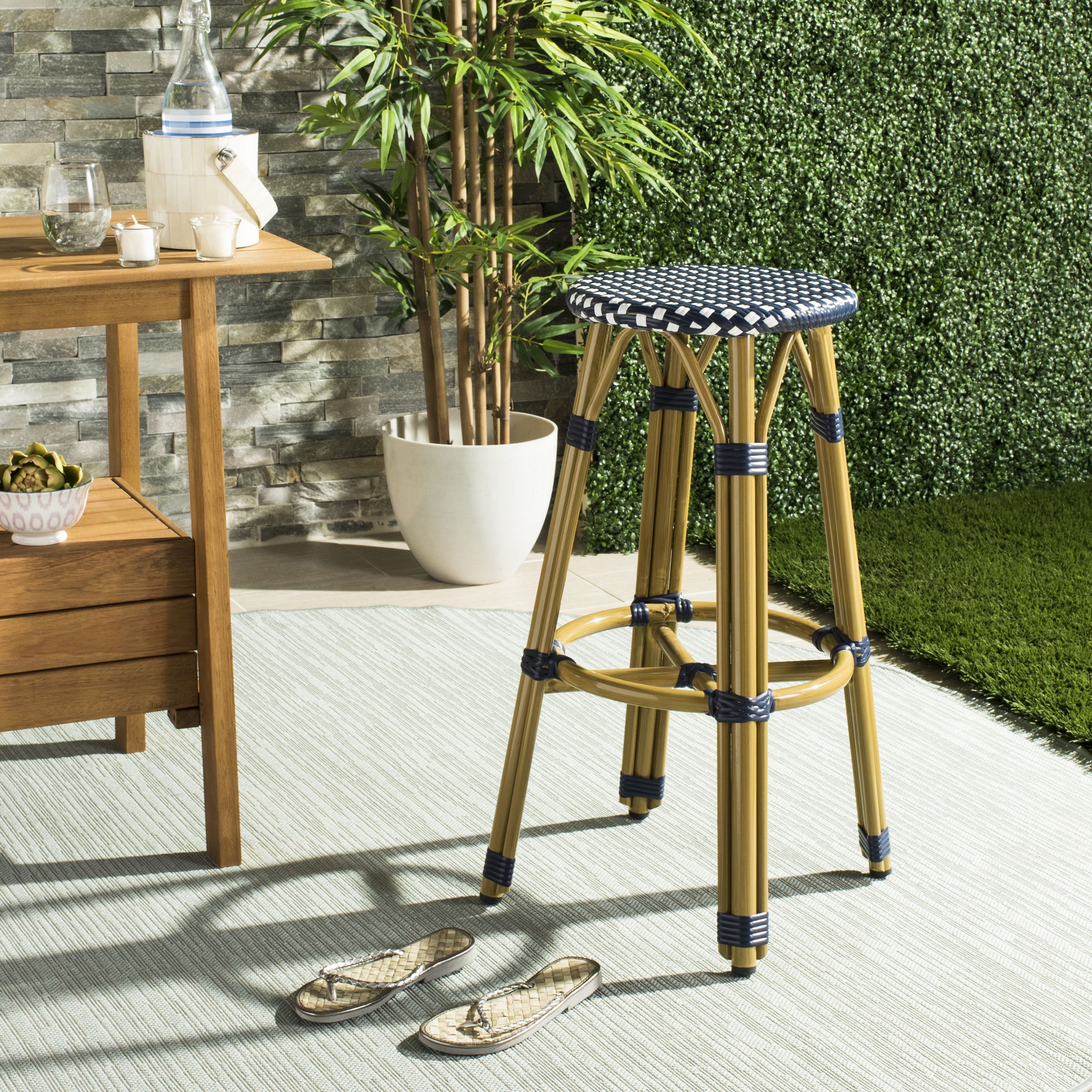 Lowes wicker deals bar stools