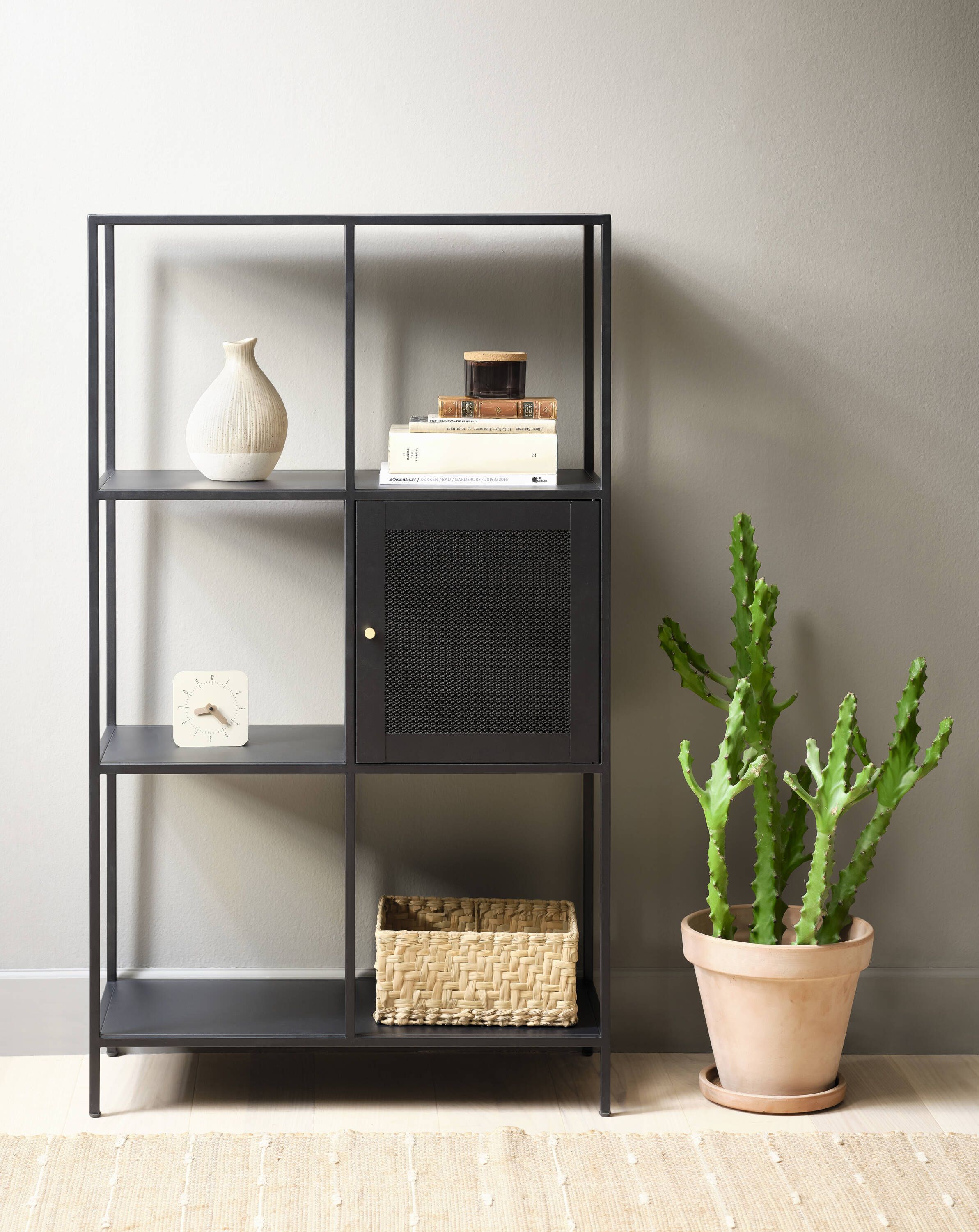  MALI-4617 bookcases - View #3