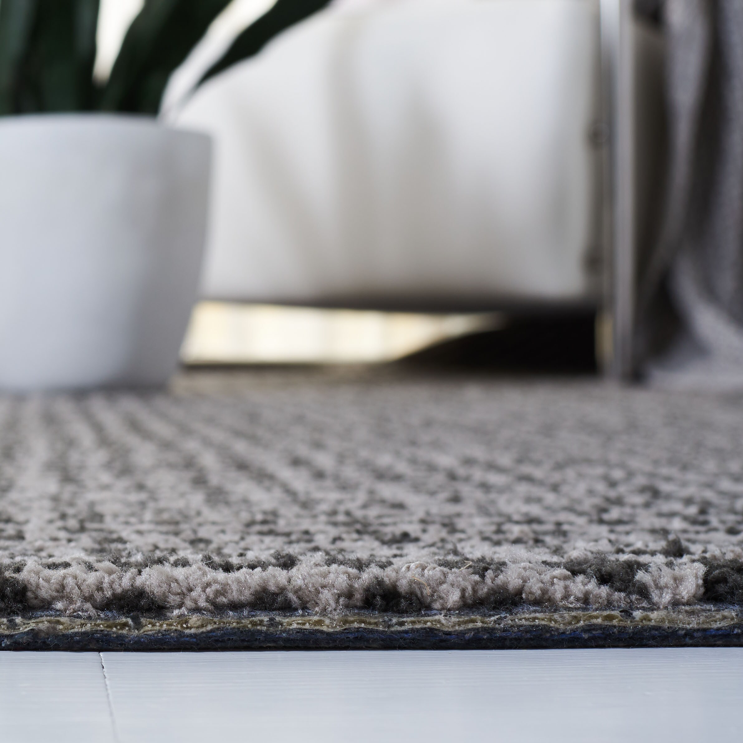 Safavieh SOH478H-28 rugs - View #4