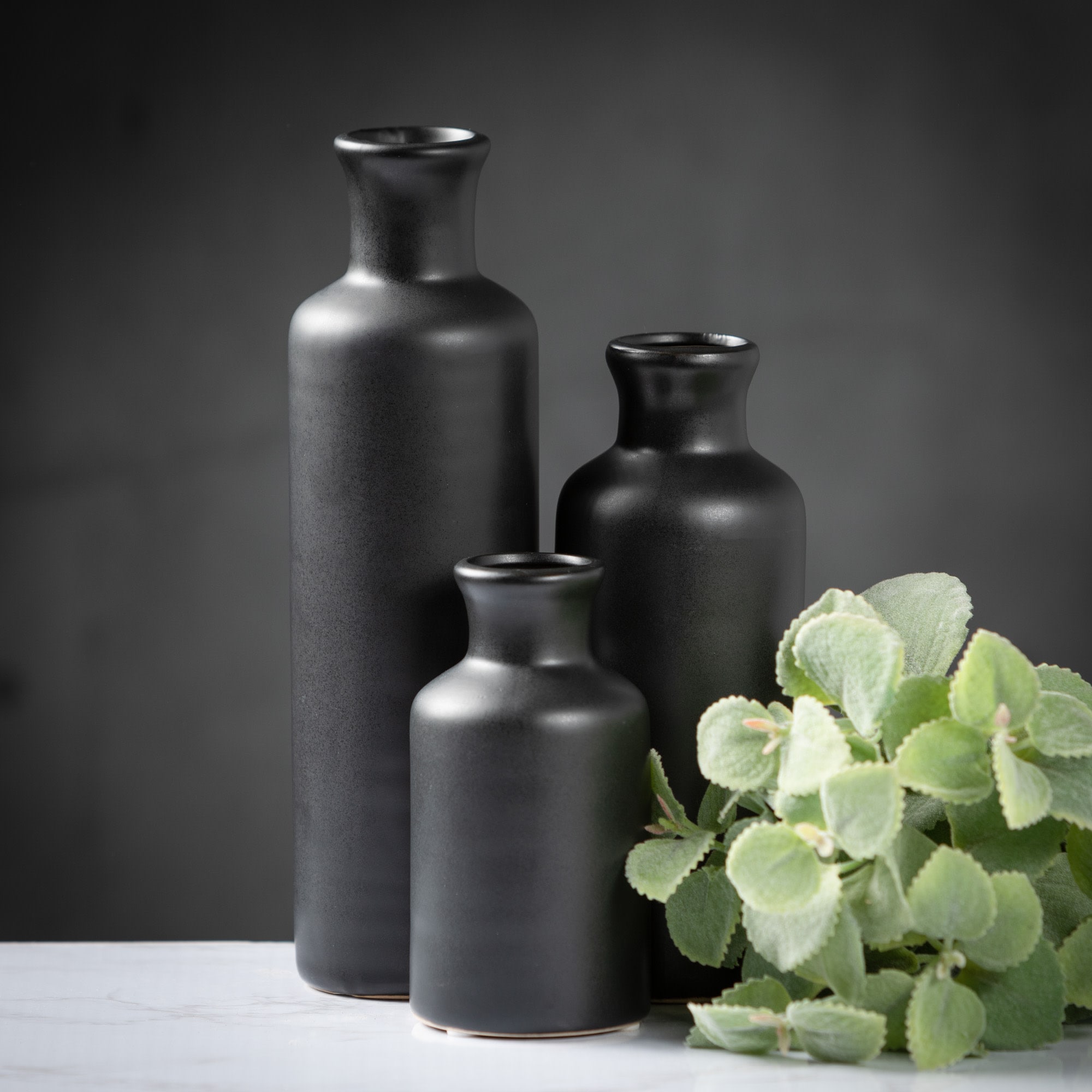 Modern Matte Black Ceramic Vase Trio for Elegant Table Decor