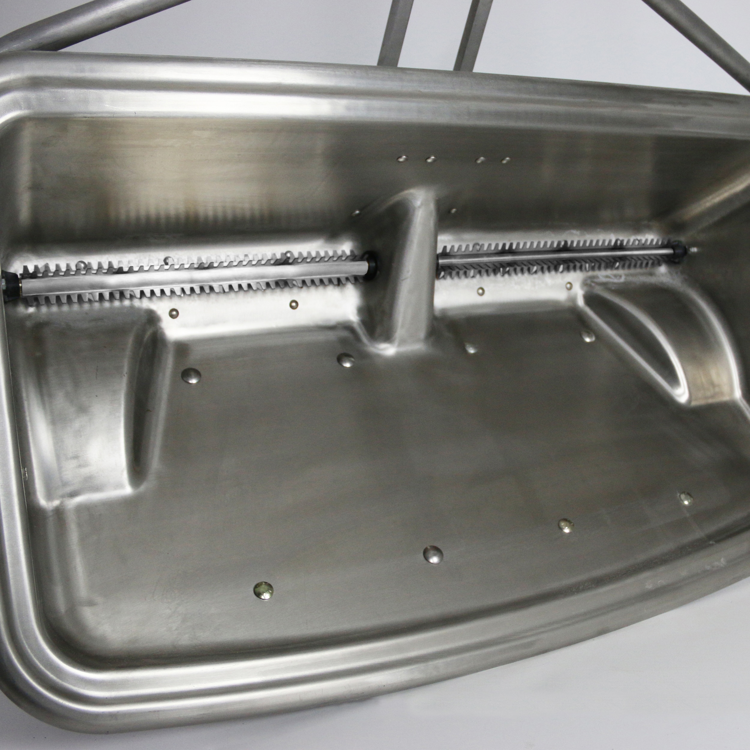 Chapin 8500B Push-Spreaders - View #3