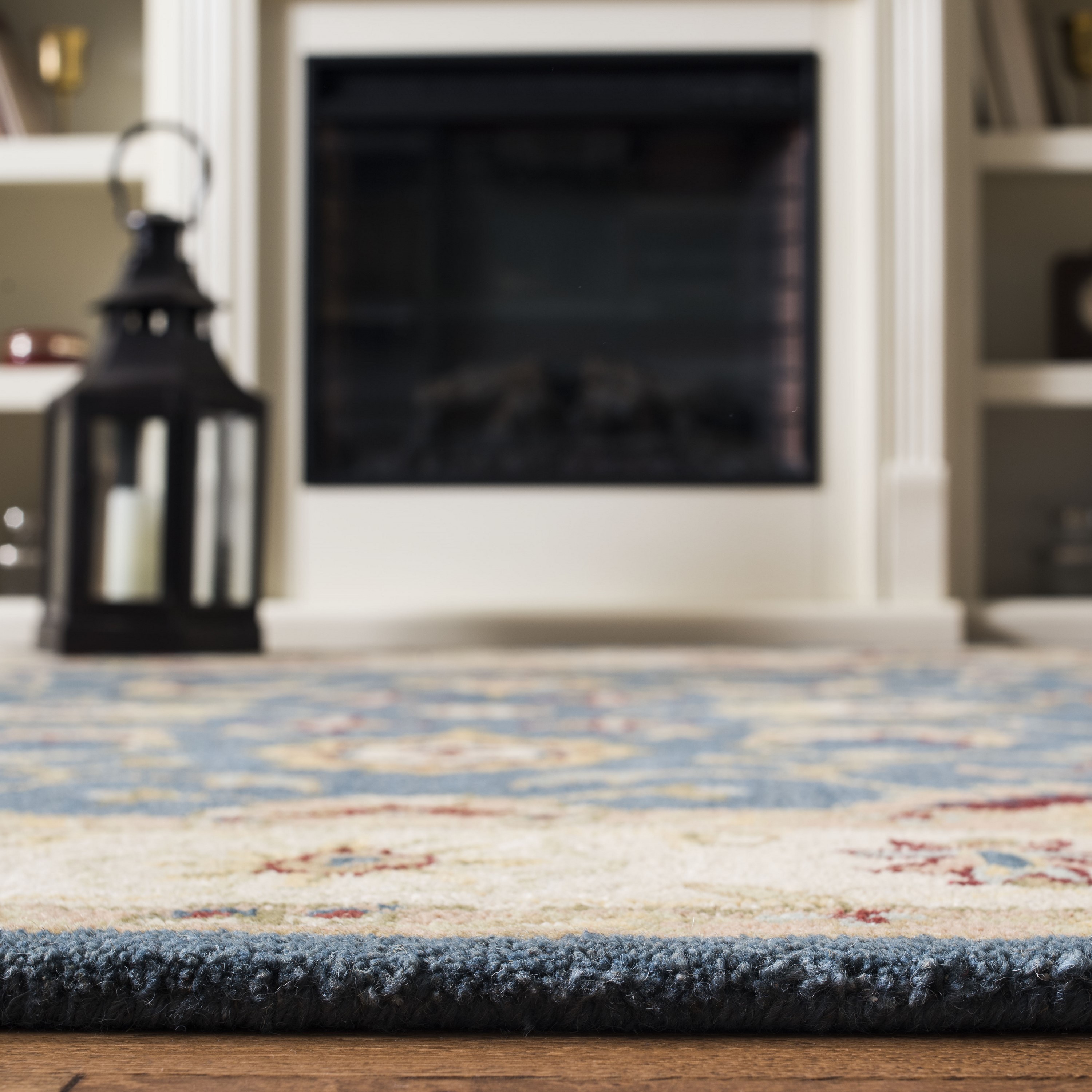 Safavieh AT15A-2 rugs - View #5