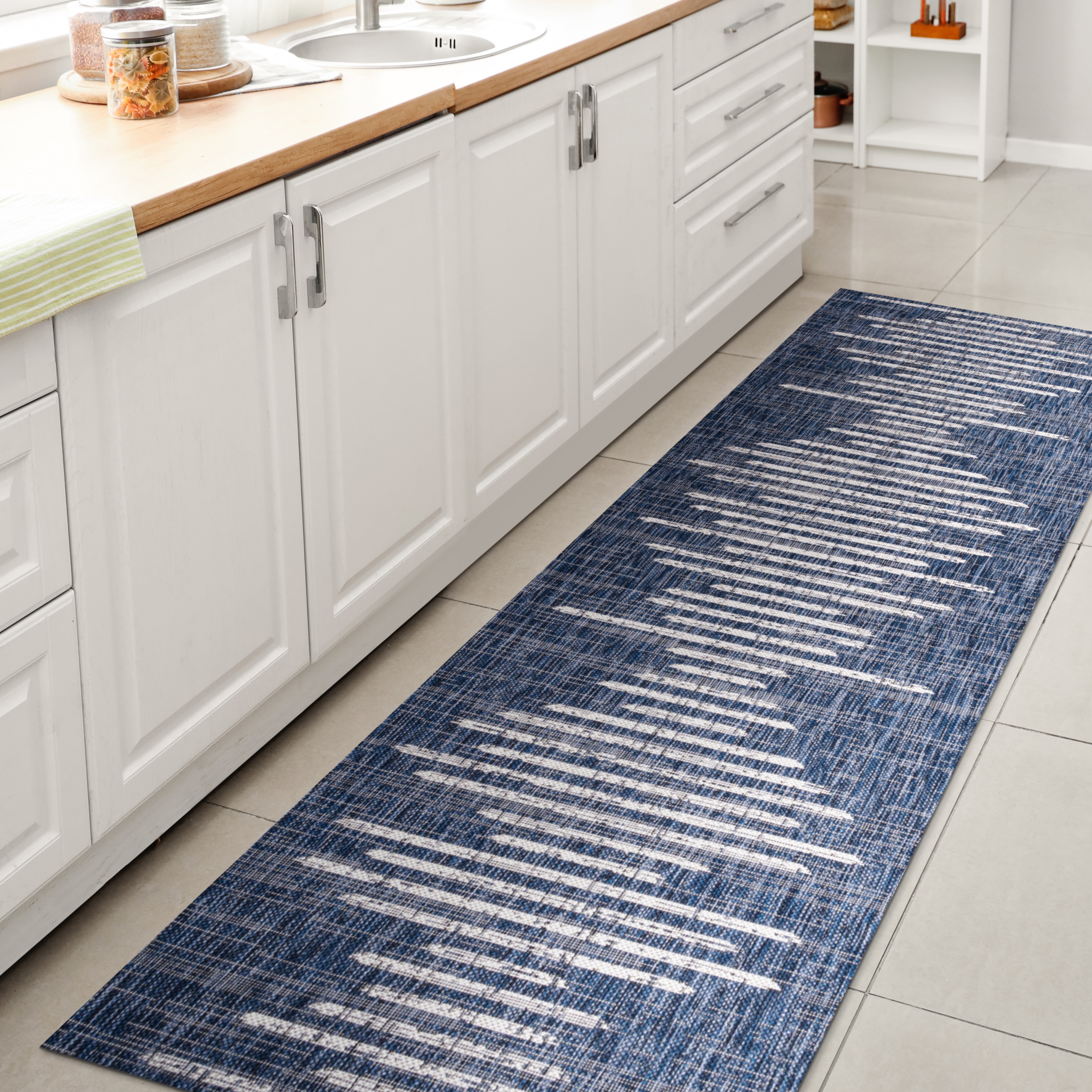 JONATHAN  Y SMB124C-210 Santa Monica Zolak Berber 2 x 10 (ft) Loomed Polypropylene Blue/Ivory Rectangular Indoor/Outdoor Stripe Bohemian/Eclectic Runner rug