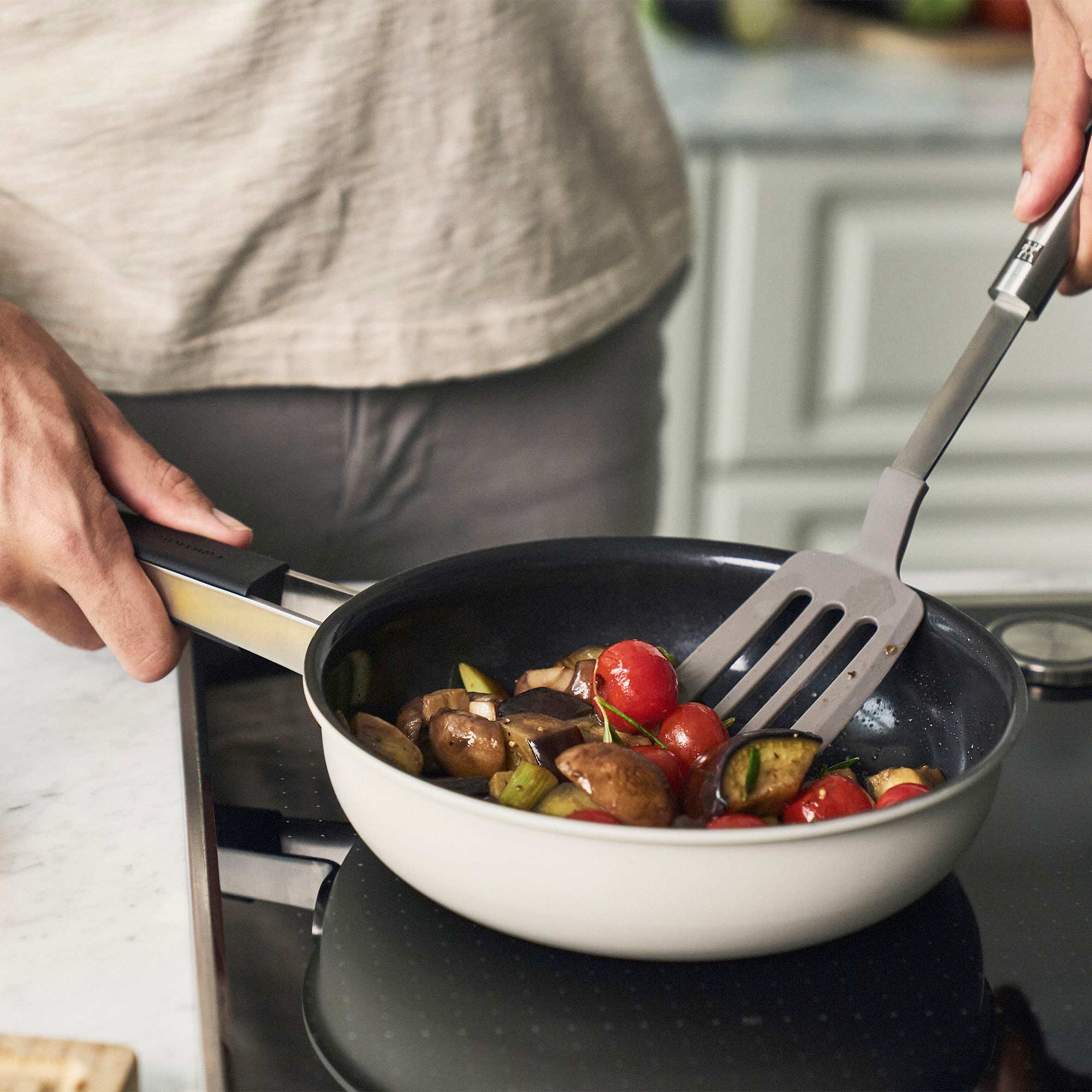 Zwilling 1028823 Cooking-Pans-Skillets - View #2