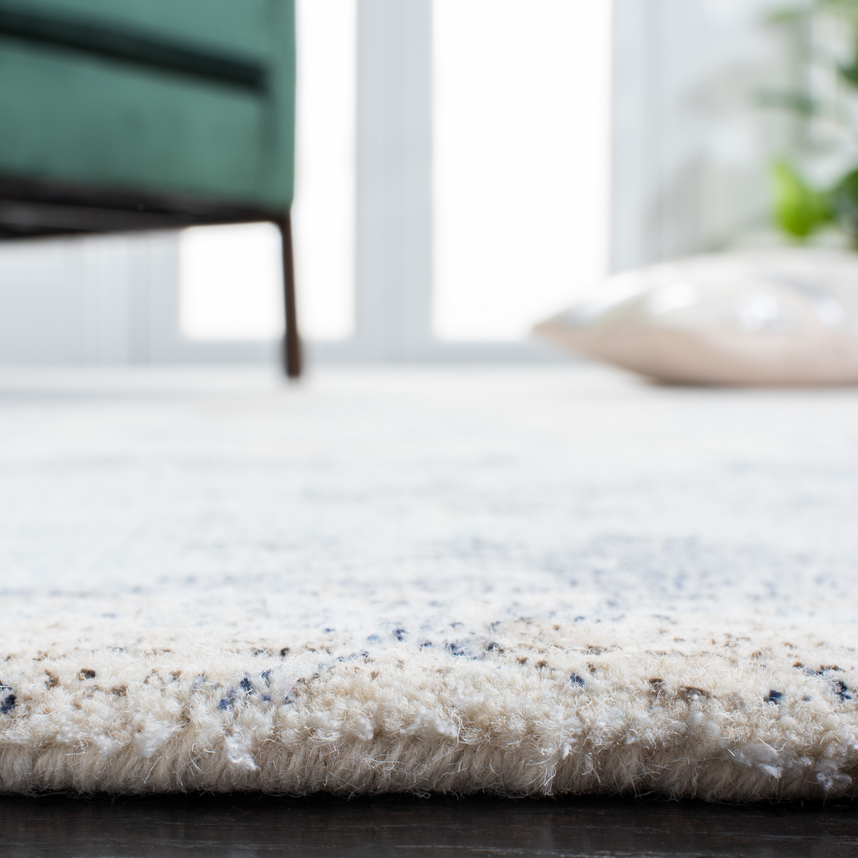 Safavieh RVT111M-8 rugs - View #4