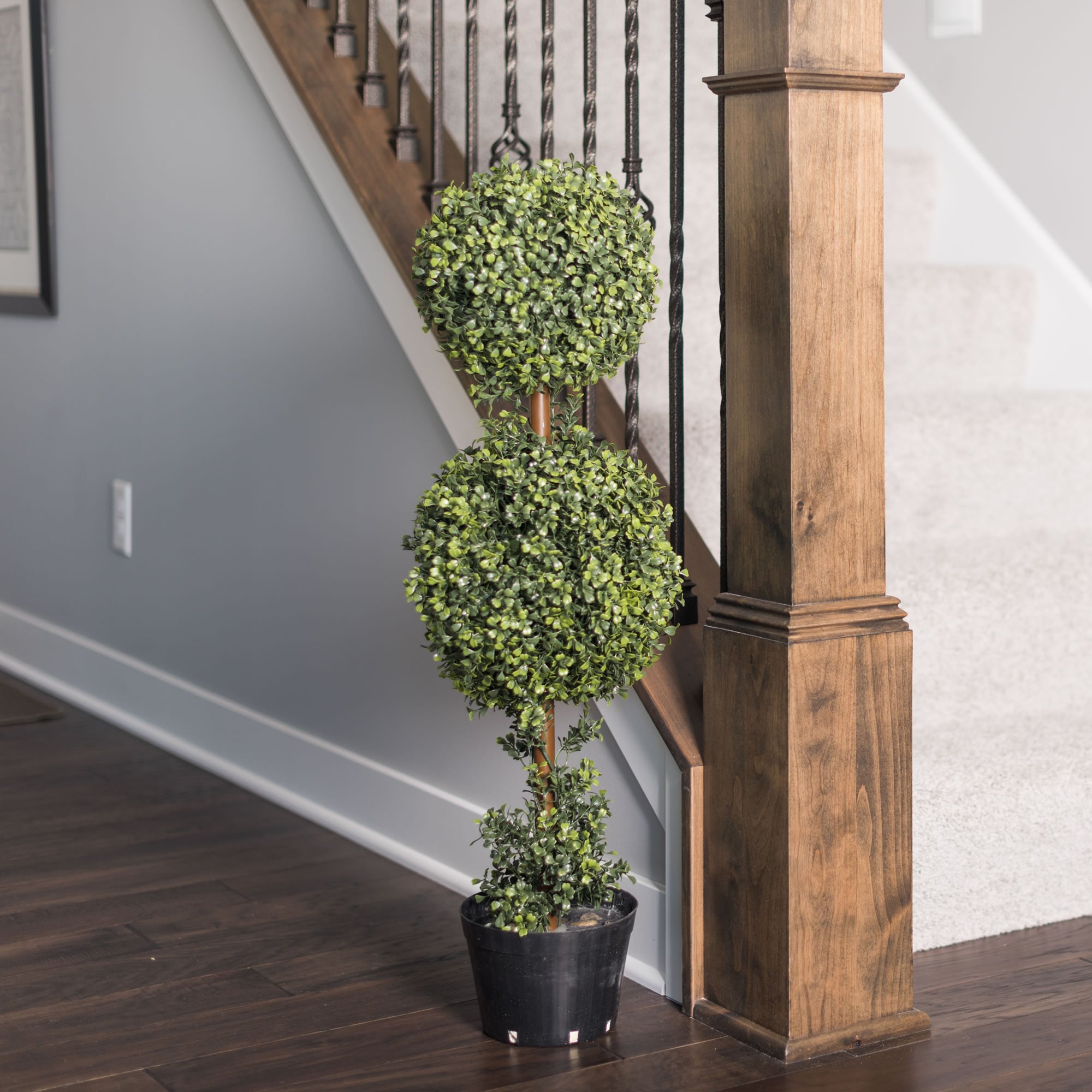 Elegant Outdoor White-Lit Boxwood Topiary in Plastic Pot, 37"