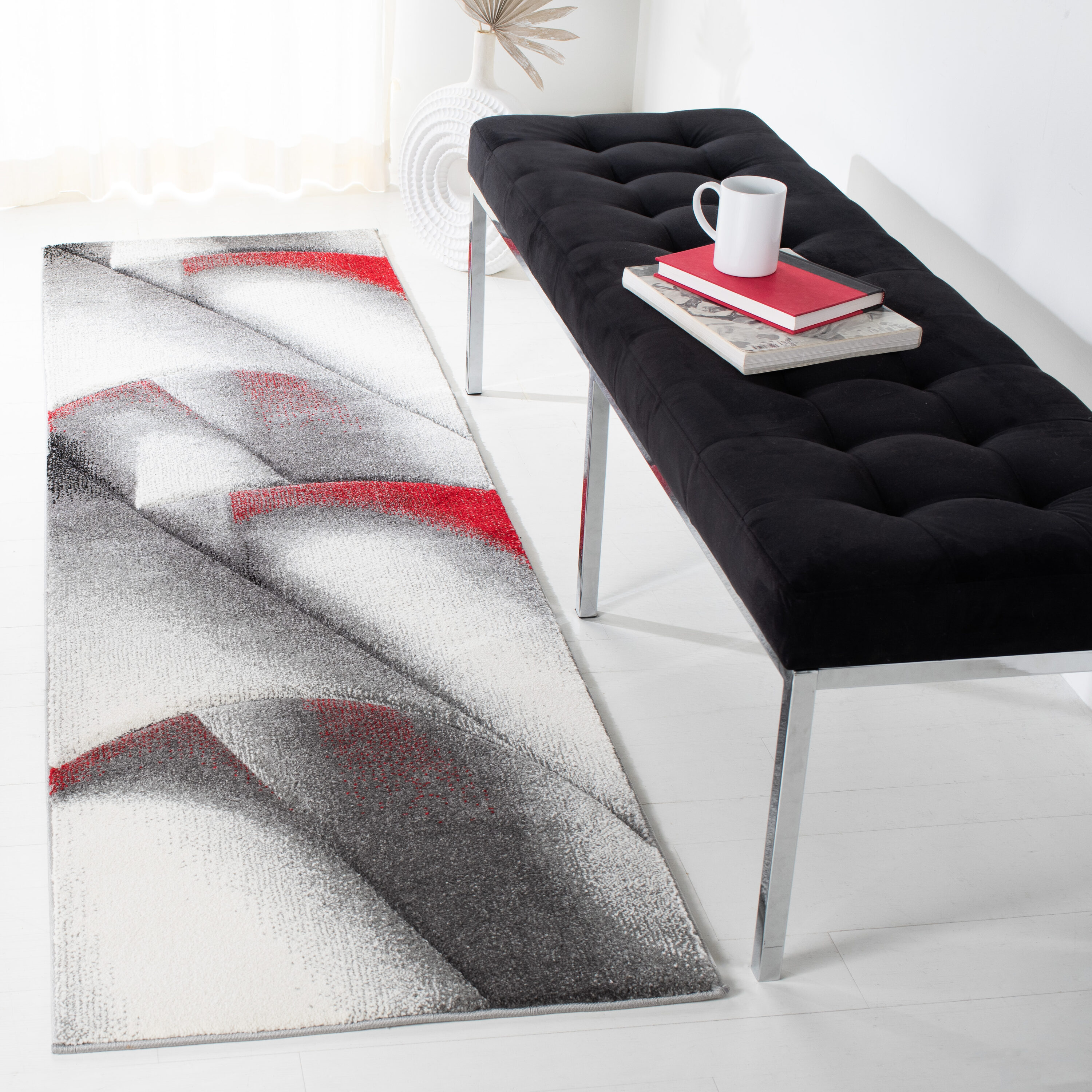 Safavieh - Hollywood 716Q Grey/Red 2 x 8 Runner rug