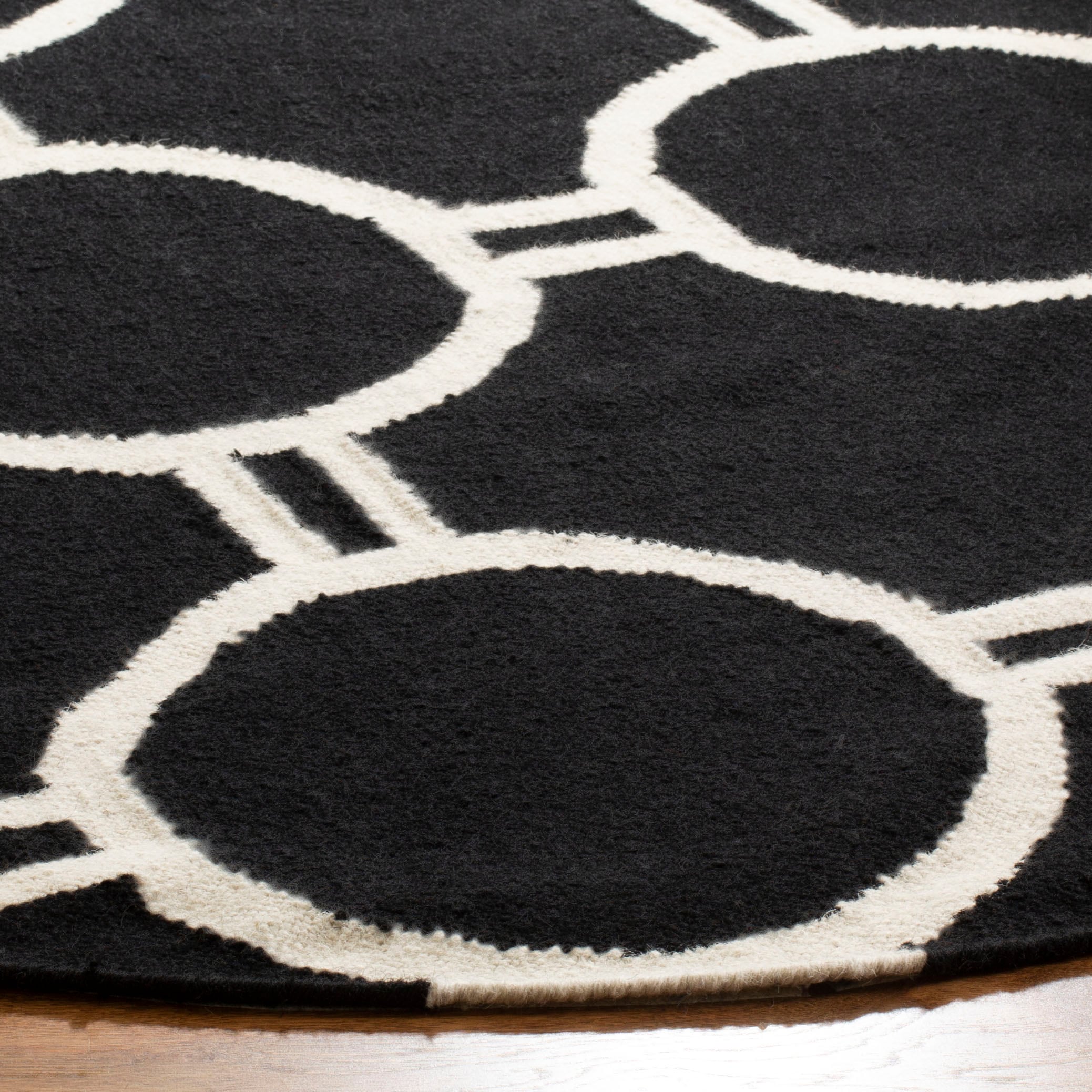 Safavieh DHU636A-6R rugs - View #3