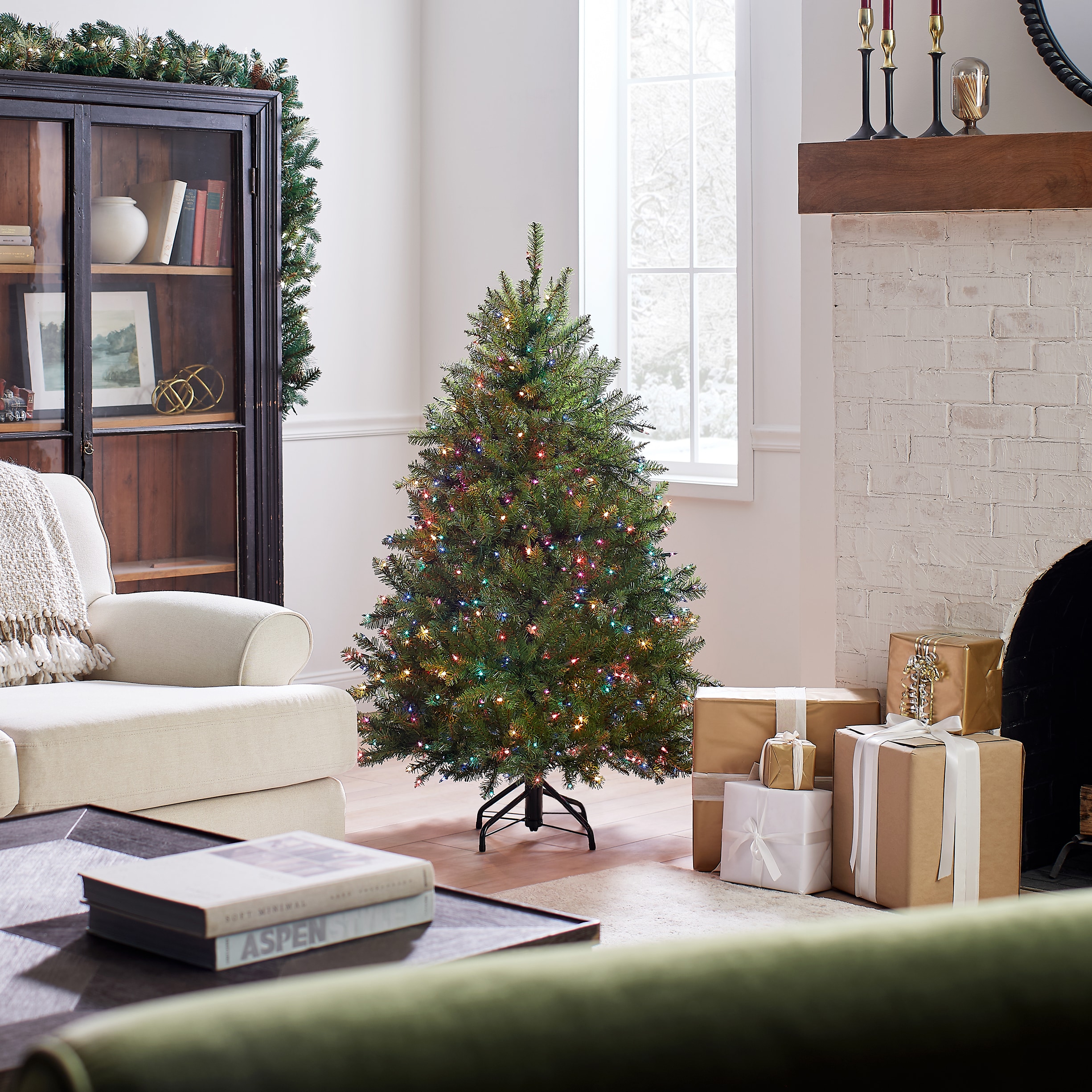 National Tree Company DUH-45RLO Artificial-Christmas-Trees - View #9