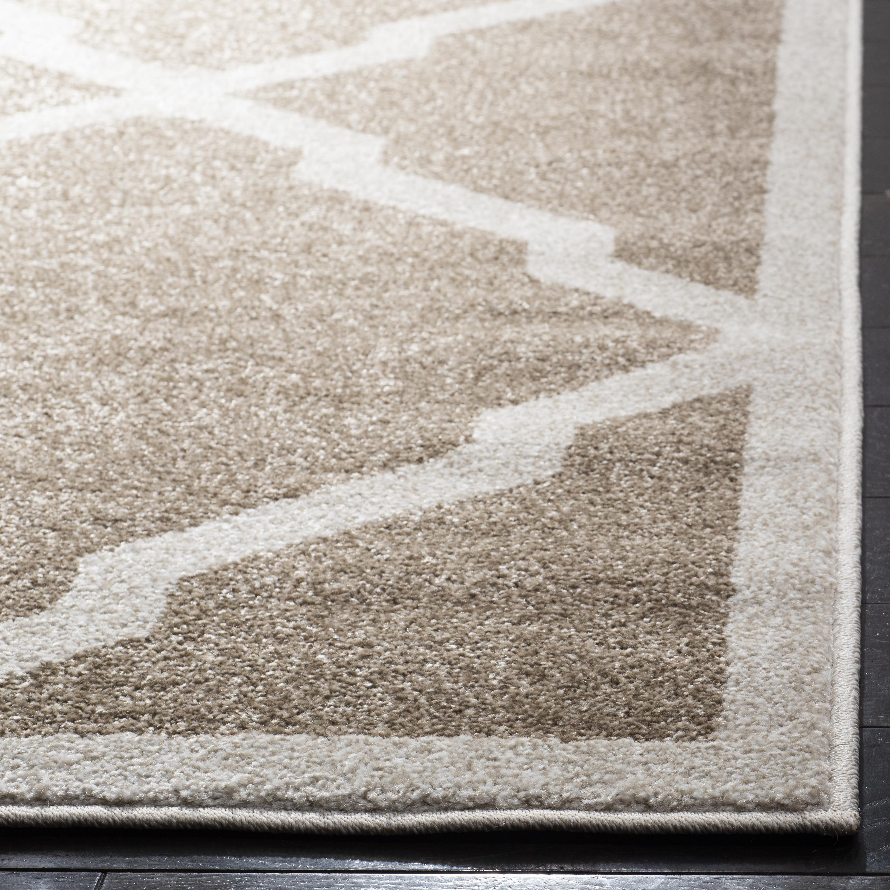Safavieh AMT421S-6 rugs - View #3