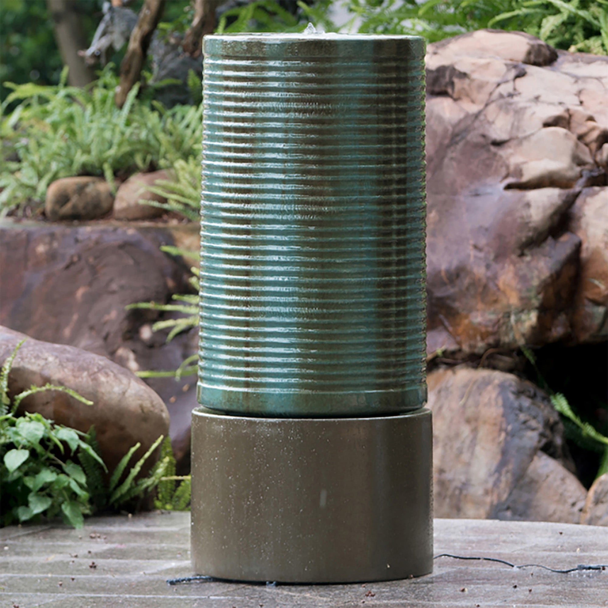 Yiekholo LL-1727AA 43.5-in H Cement Outdoor Fountain Statue